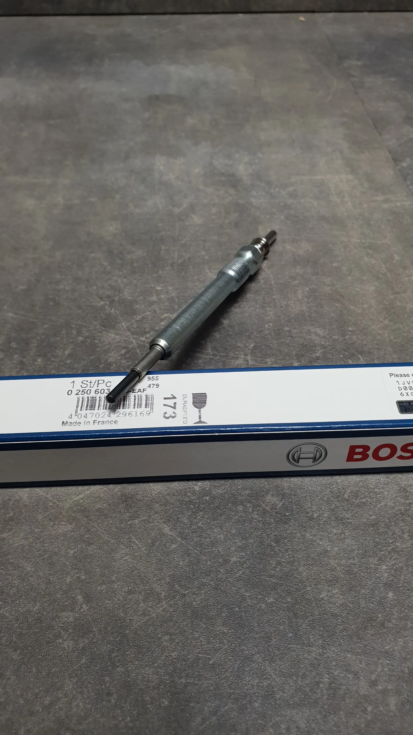 Свеча накаливания N47,N47N,N57,N57N [BOSCH GLP5]