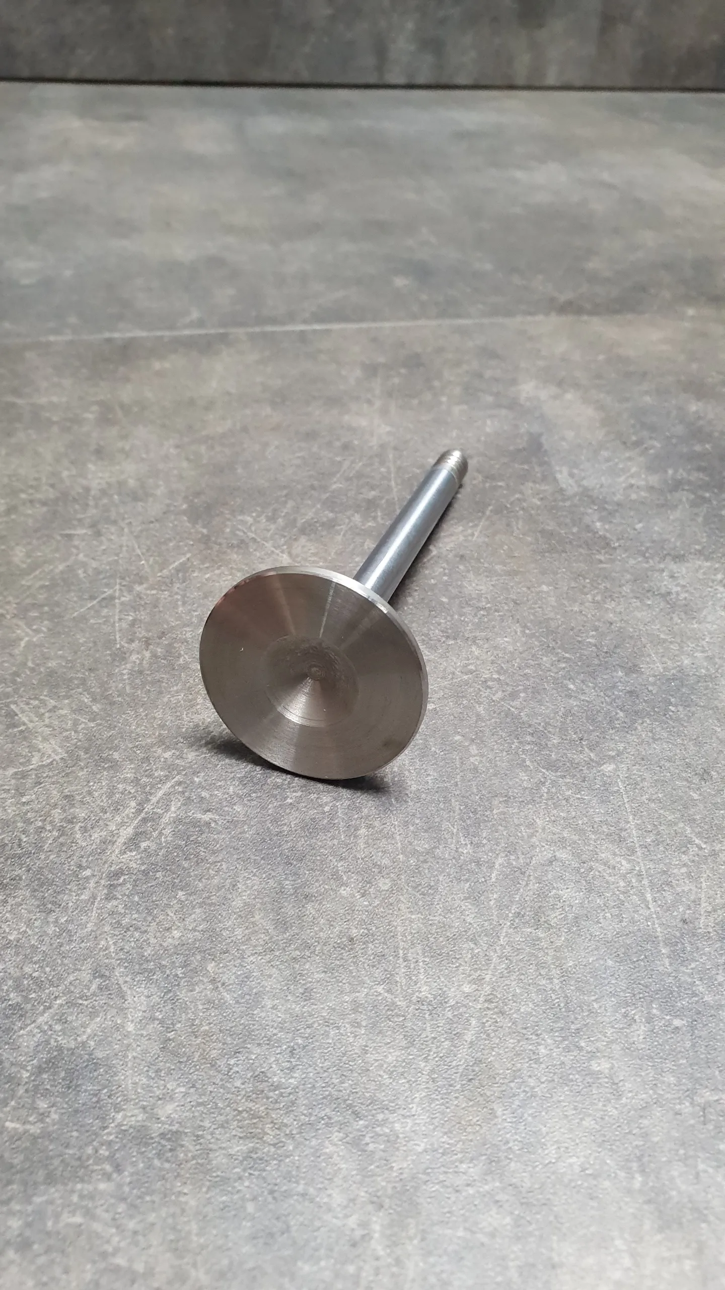 Клапан выпускной M30B30/B35 (Dстержня=8мм,Dседла=38мм)