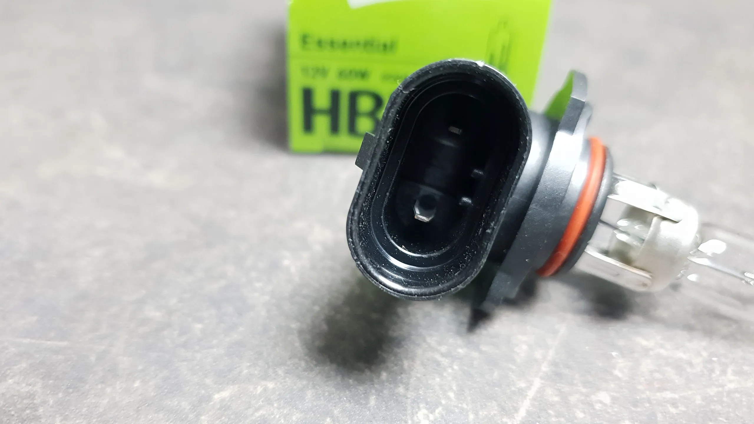 Лампа HB3 (12V,60W,патрон P20d)