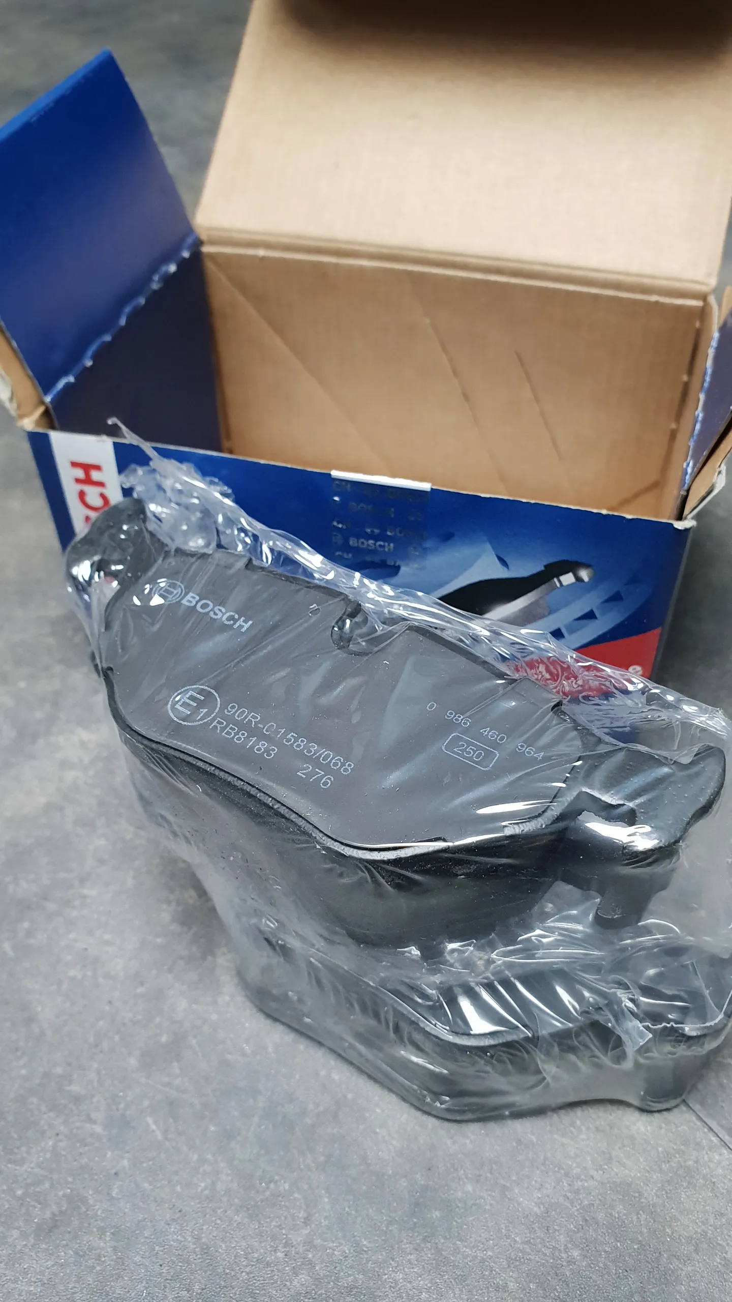 Колодки тормозные зад E34,E32,E36compact