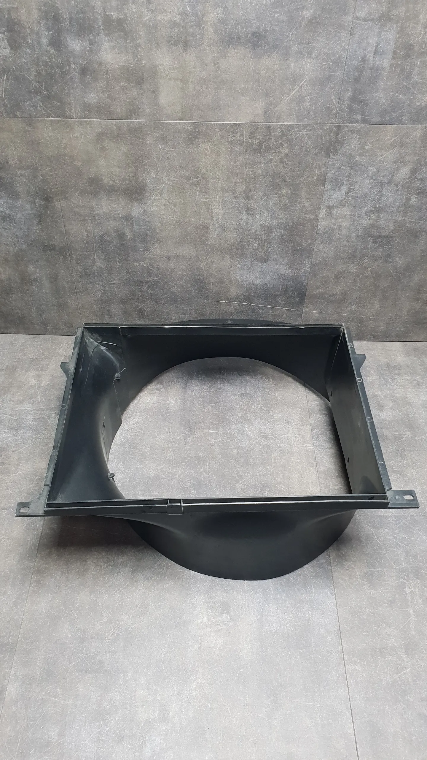 Воздуховод (диффузор) основного радиатора Е36 M40/M42/M43