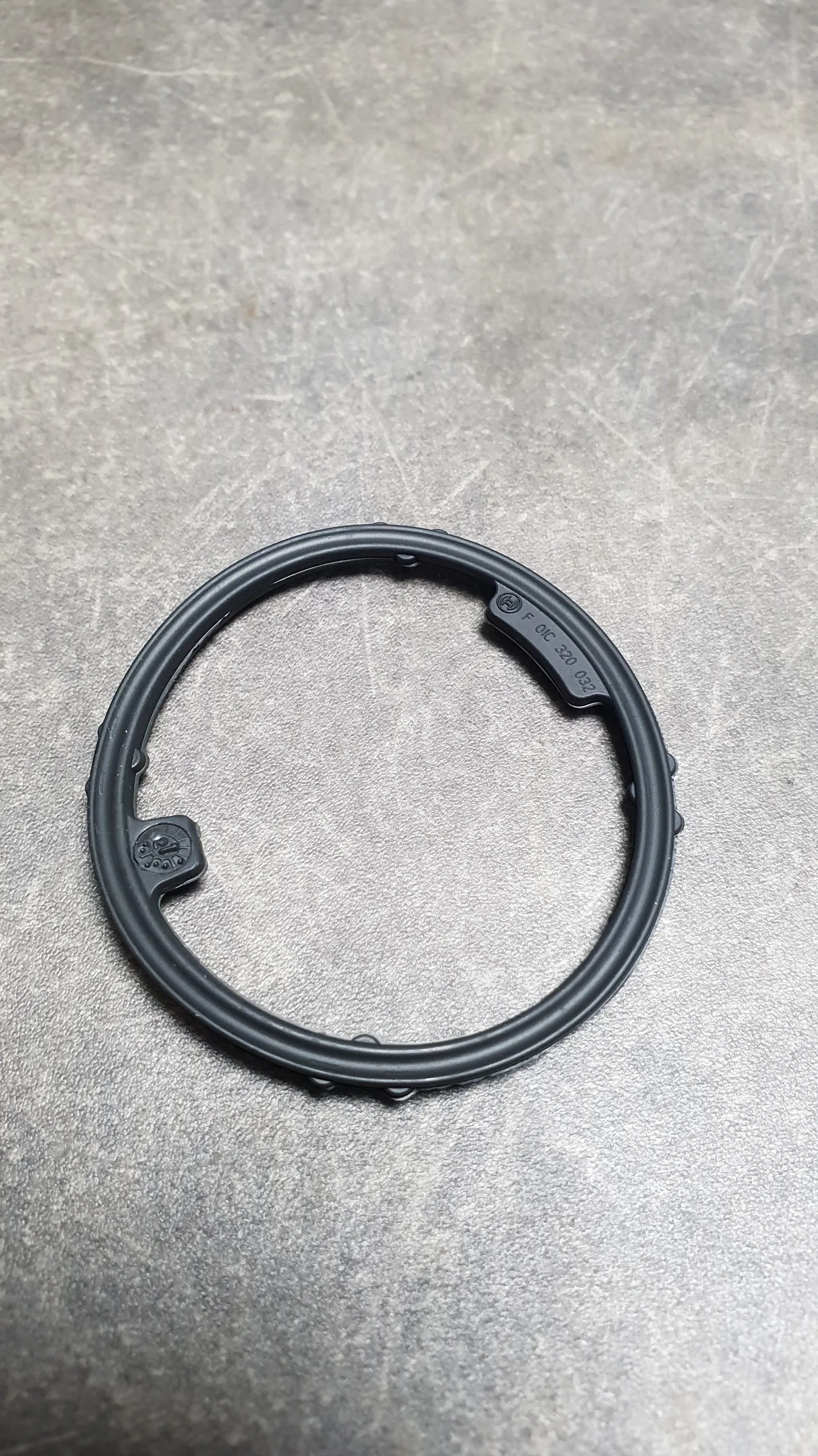 Кольцо круглого сечения под маслоналивной патрубок M57N2 [E70,E71] (12-15СВ2-22)