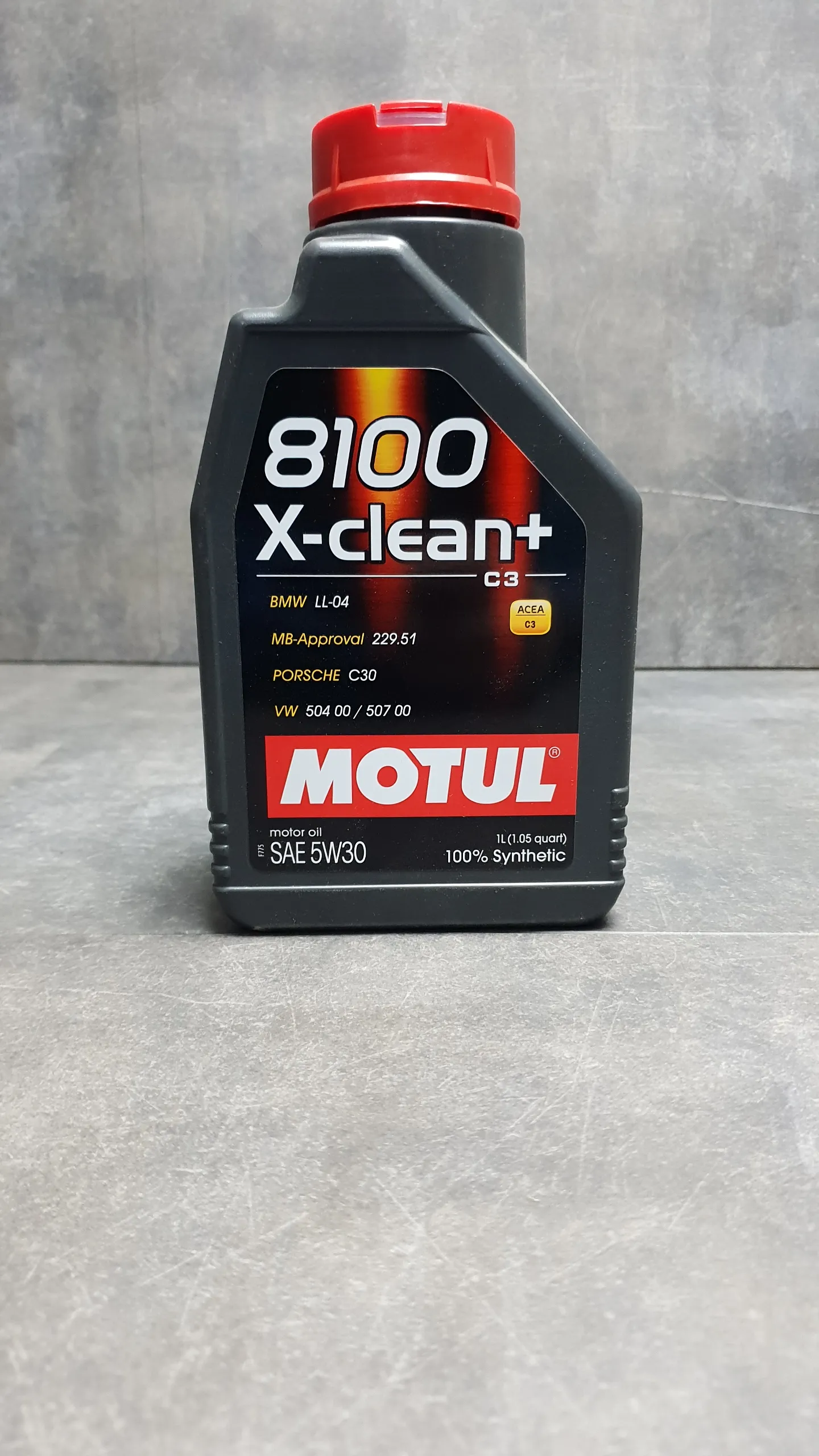 Масло моторное Motul 5W30 8100 X-CLEAN + (100% synt), 1L
