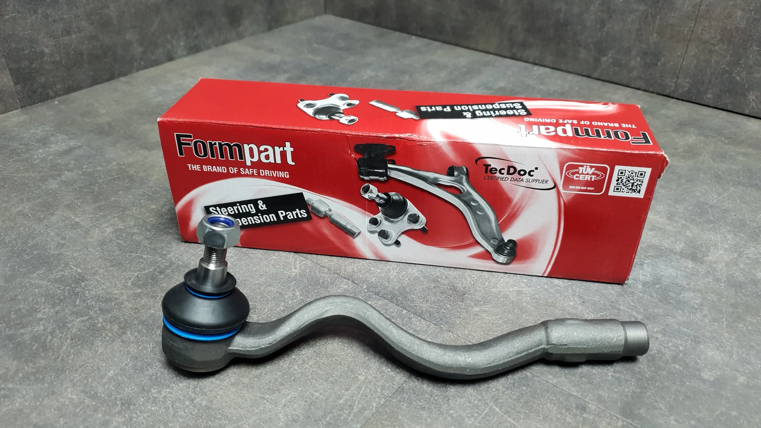 Рулевой наконечник E36 [R]