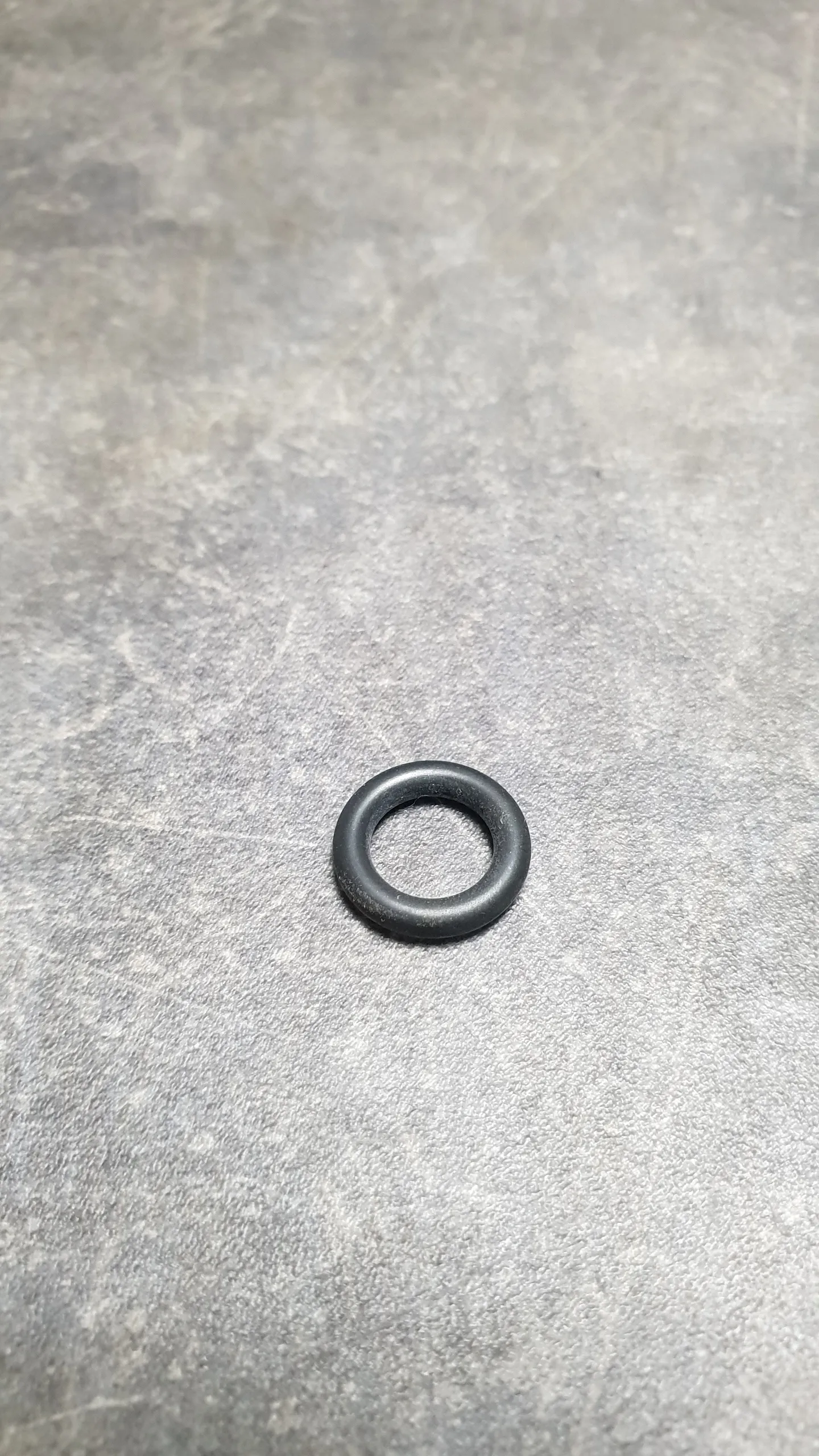 Кольцо уплотнительное форсунки впрыска топлива нижнее [9.2мм] M52,M52TU,M54 (9-25)