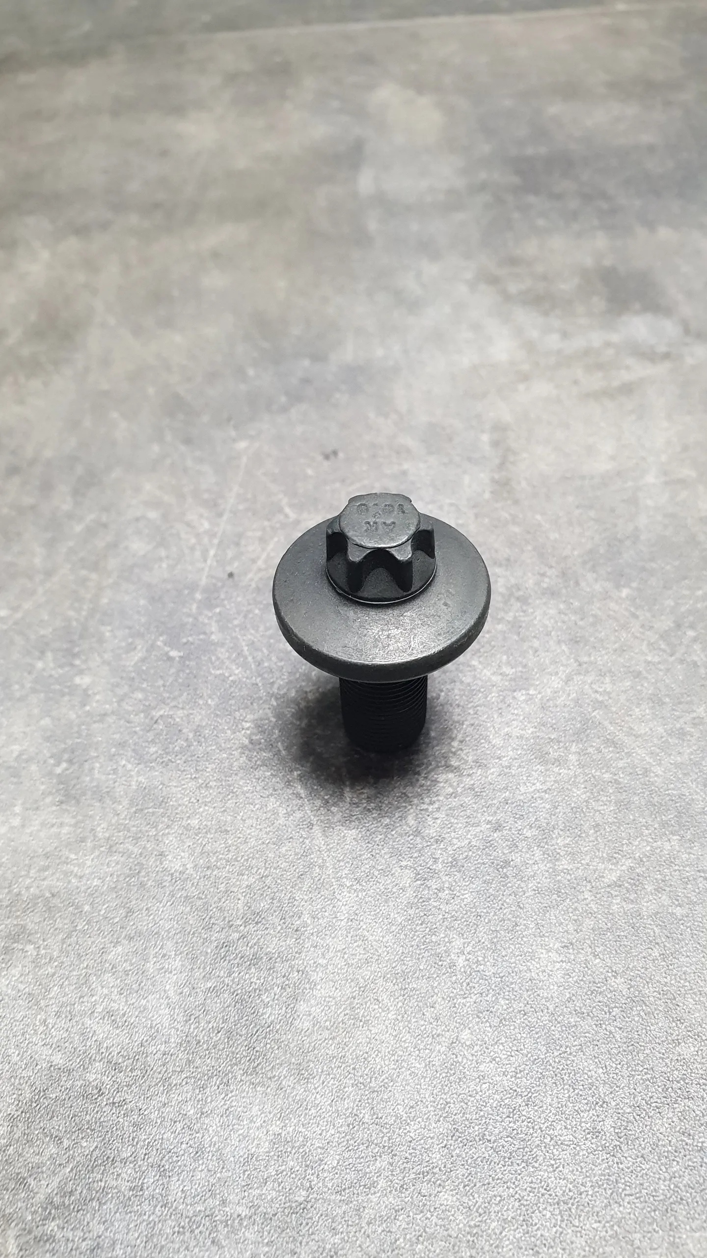 Болт звезды масляного насоса [M12x1] (20-3)