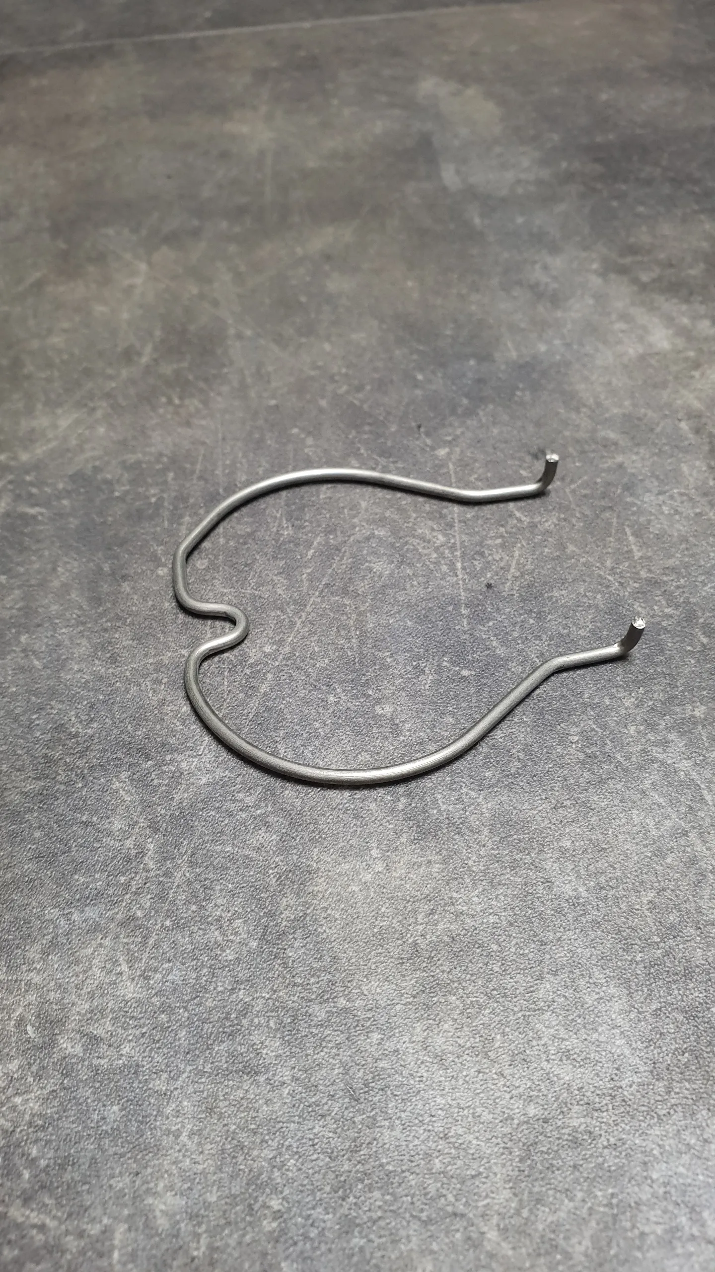 Пружинная скоба (впускной патрубок-турбина) B48 (20-5)