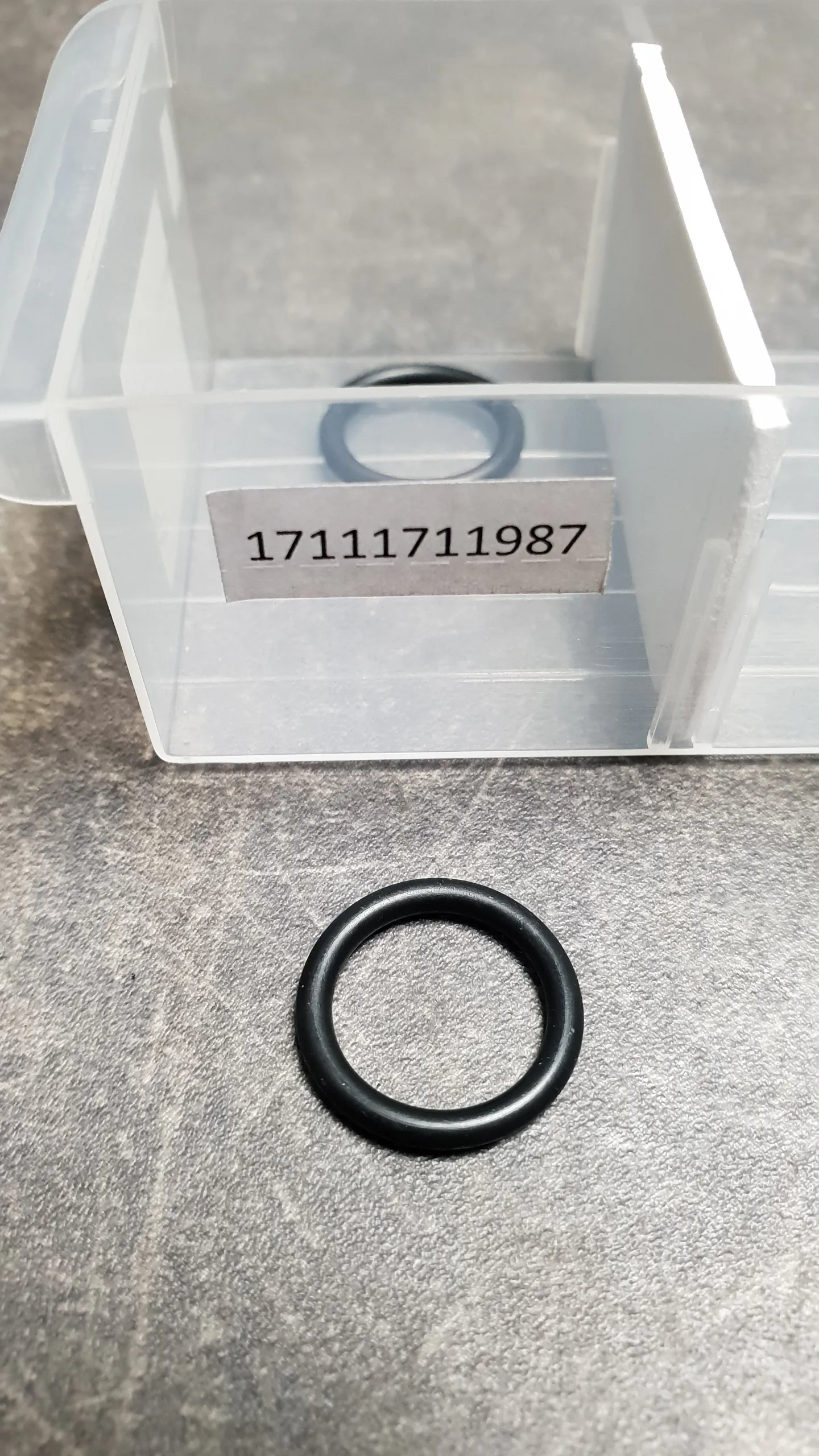 Кольцо уплотнительное на радиаторе охлаждения АКПП (14,5*2,5) (9-3)