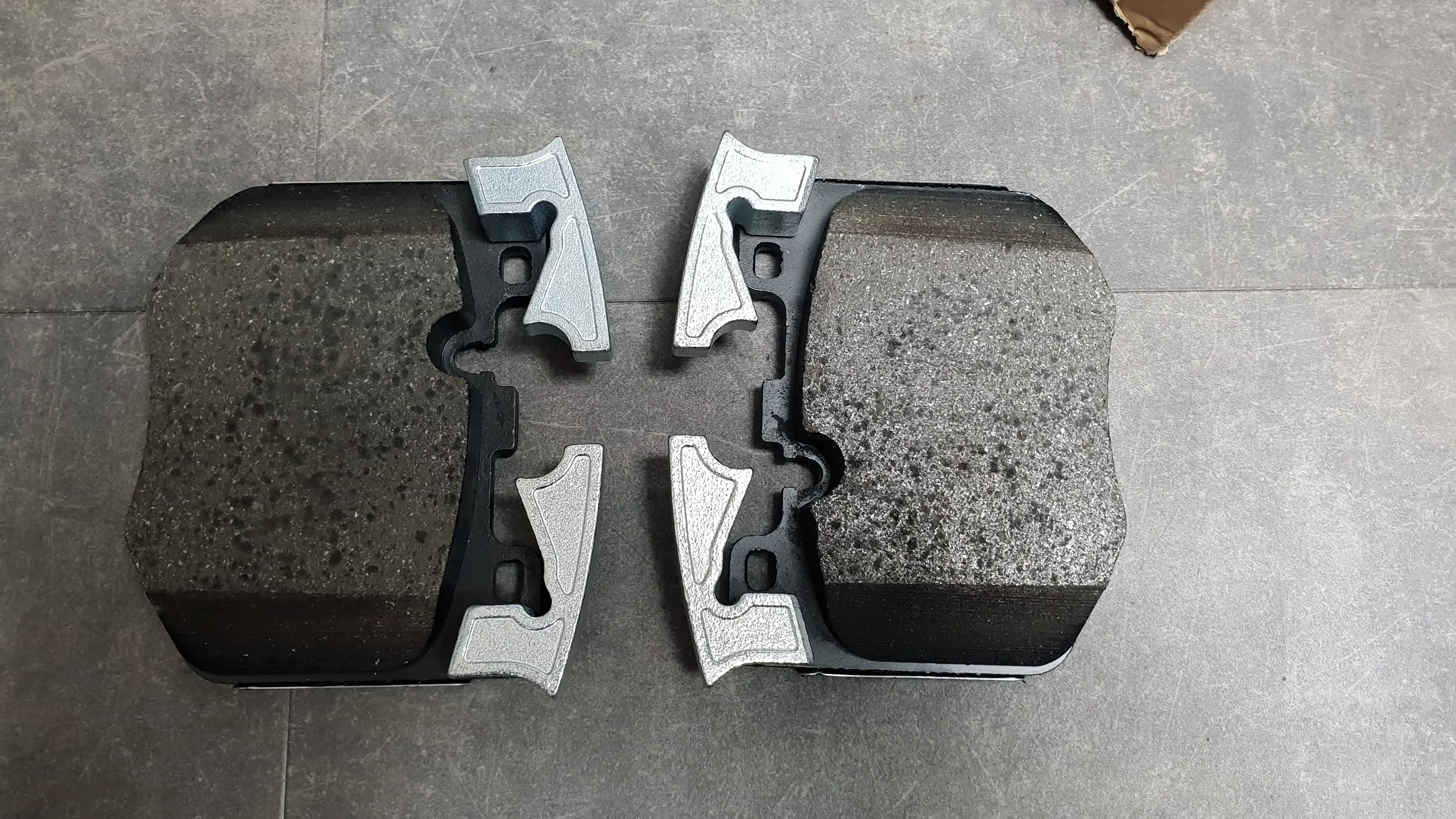 Колодки тормозные пер  G20,G30,G31,G11,G12,G14,G15,G01,G02,G05,G06,G07 [смотри VIN] (S2NHA)