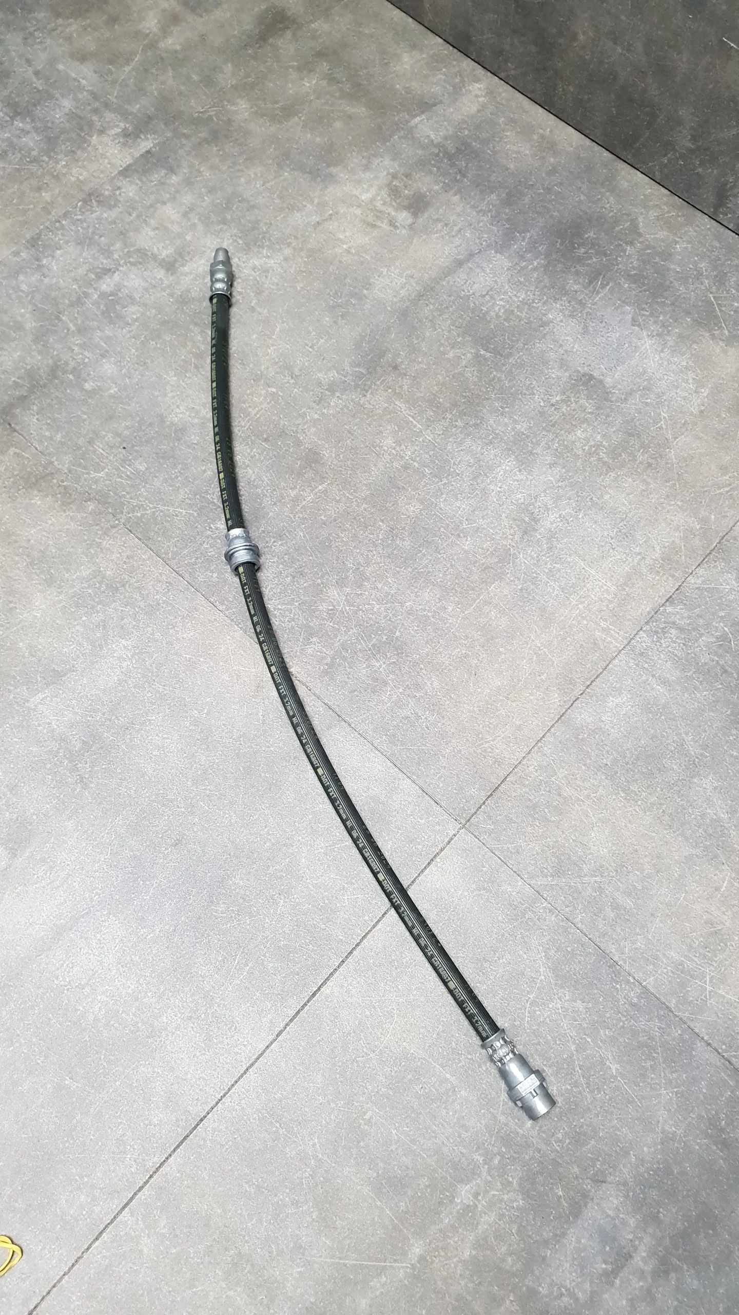 Тормозной шланг задний X3 E83