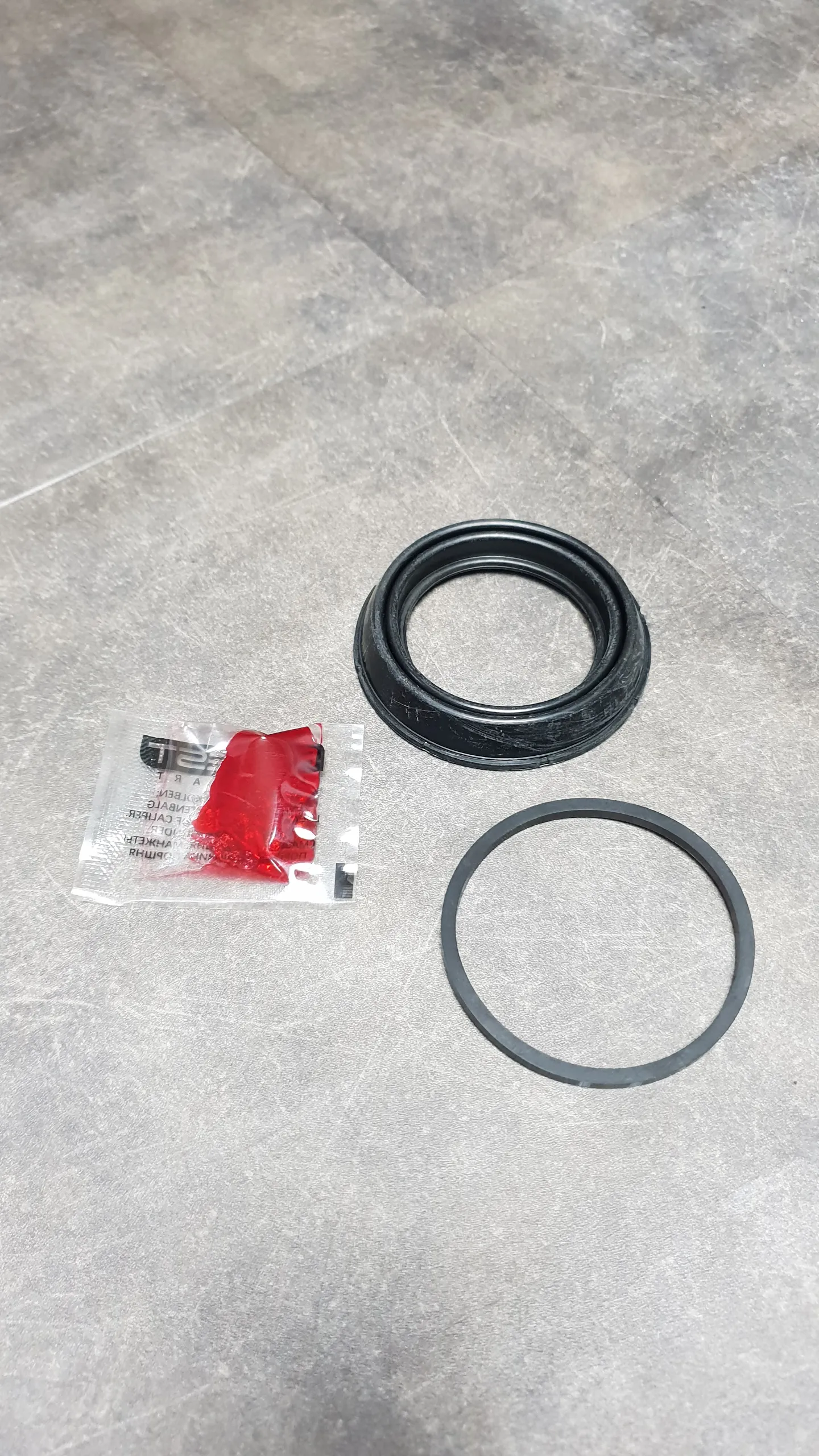 Ремонтный комплект суппорта переднего F20-23,F30-36,F25,F26