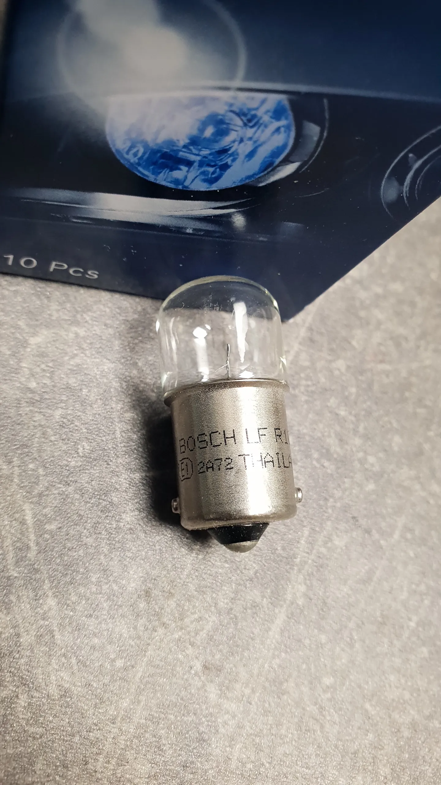 Лампа R10W (12V,10W,патрон BA15s)