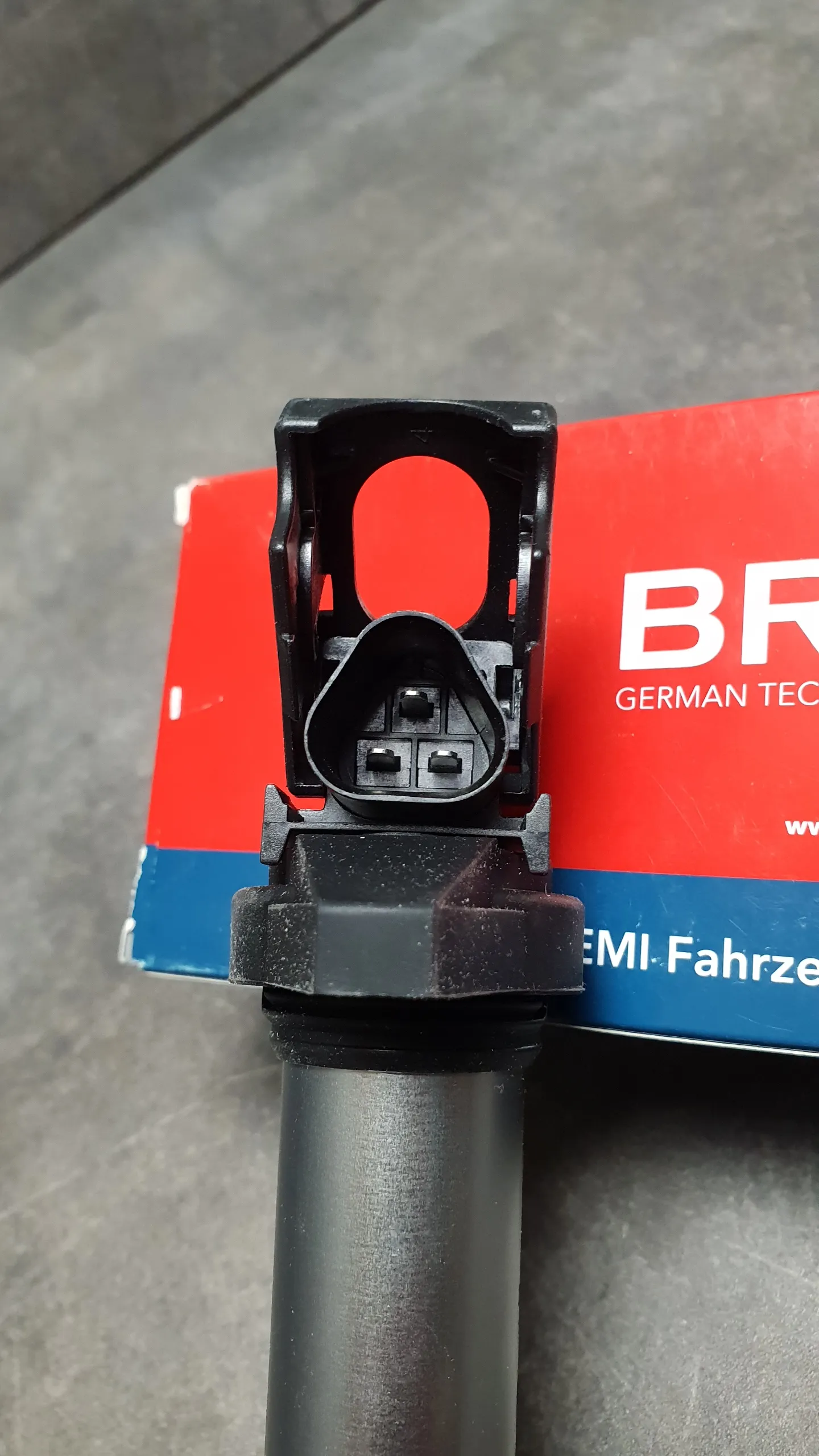 Катушка зажигания F07-10,G30,F90,F06-13,F01-02,G11-12,,F15,F85,G05,F16,F86,G07 [N63N,N63R,S63M]