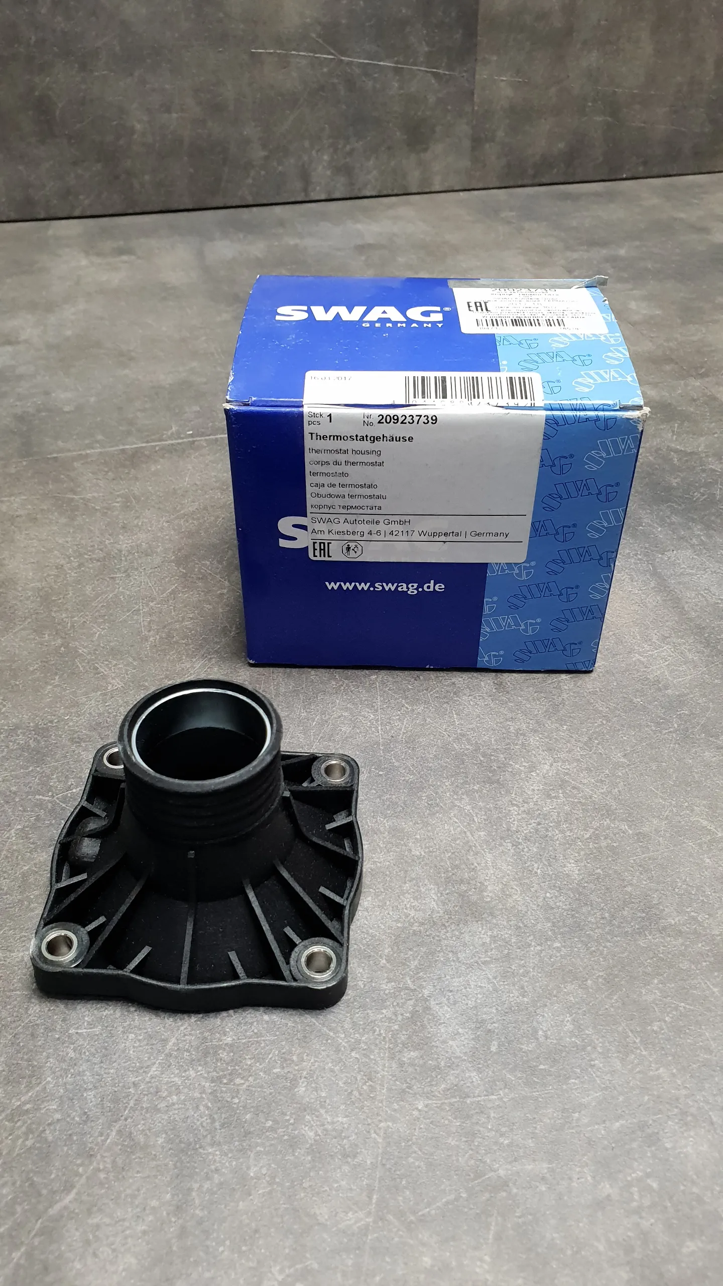 Корпус термостата M60 [E34,E32,E38]