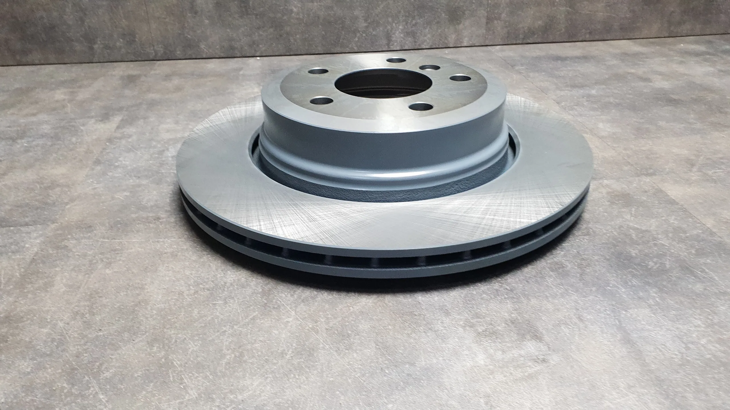 Тормозной диск задний X3 E83 [320x22 / вентилир]