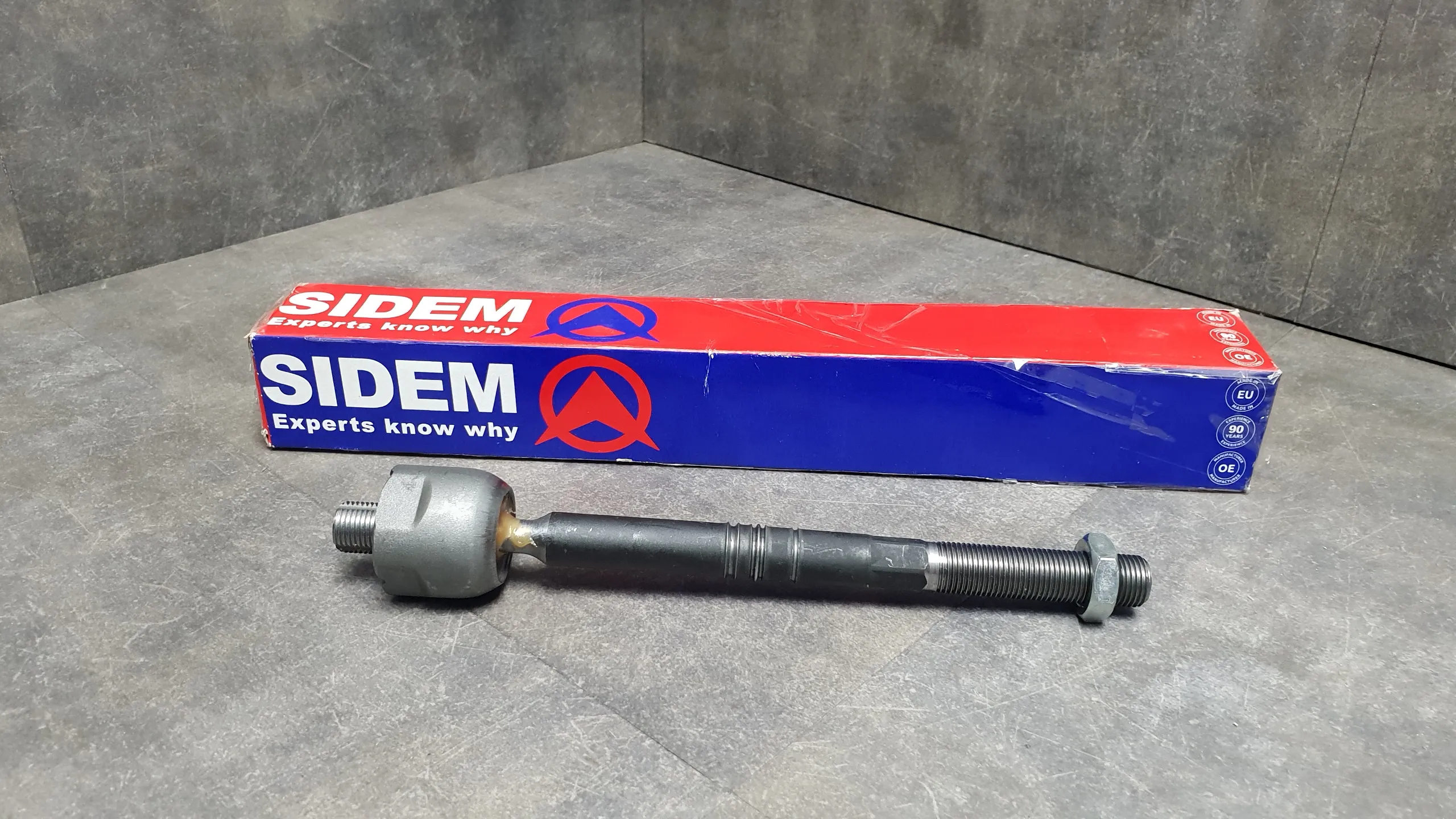 Рулевая тяга F25,F26