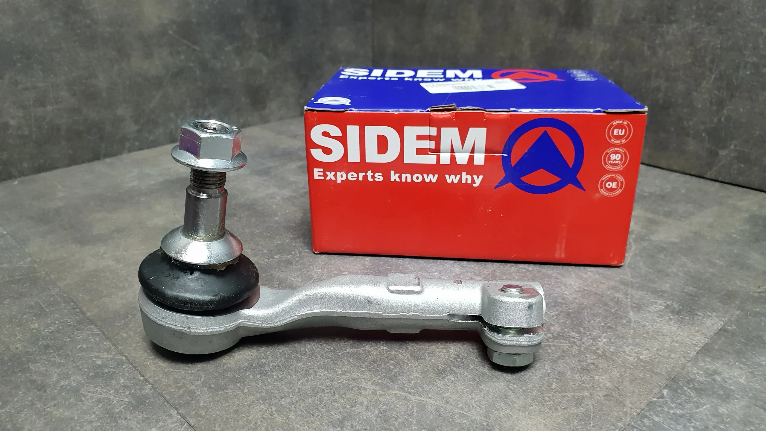 Наконечник рулевой G20-22 [R]