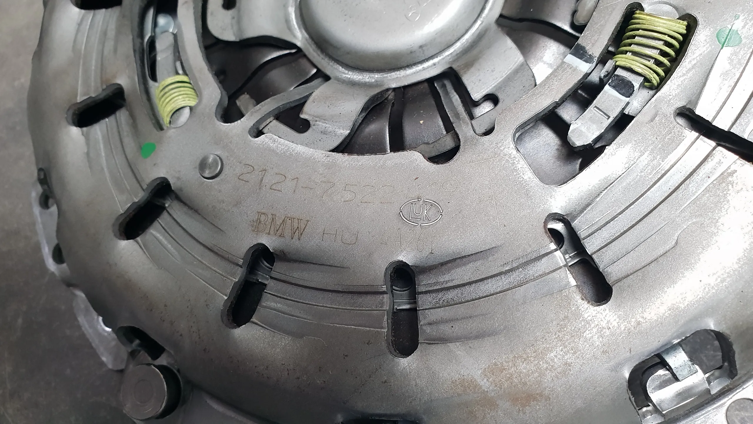 Комплект сцепления M52,M52TU,M54 [c 09.1997 / D=228мм: E46,E39 до 09.2003] 2.0,2.5