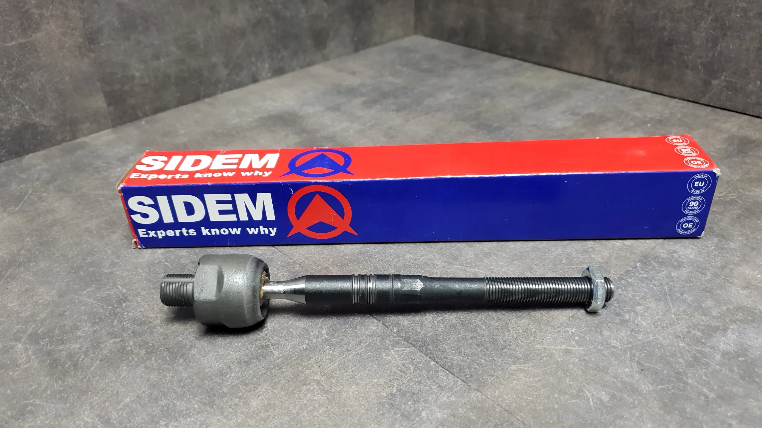 Рулевая тяга E53 X5, E83 X3 [L / R]