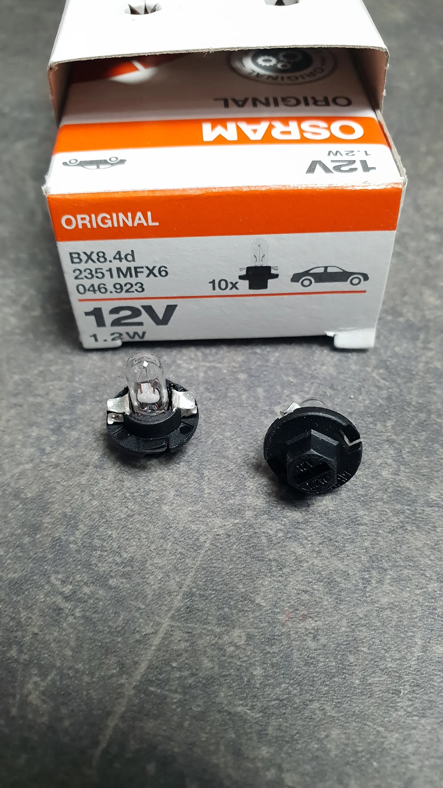 Лампа в приборную панель (12V,1.2W,патрон BX8,4d)