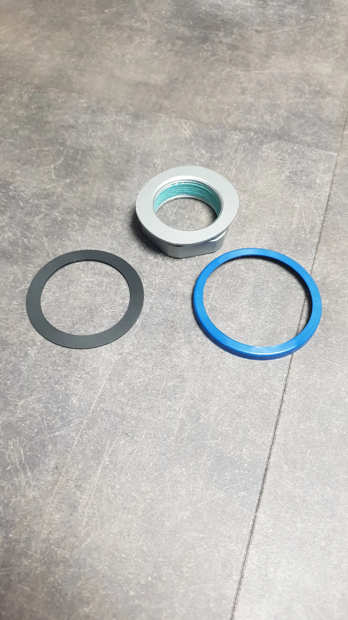 Ремкомплект закладной гайки хвостовика заднего редуктора [M39X1,5X16,5]