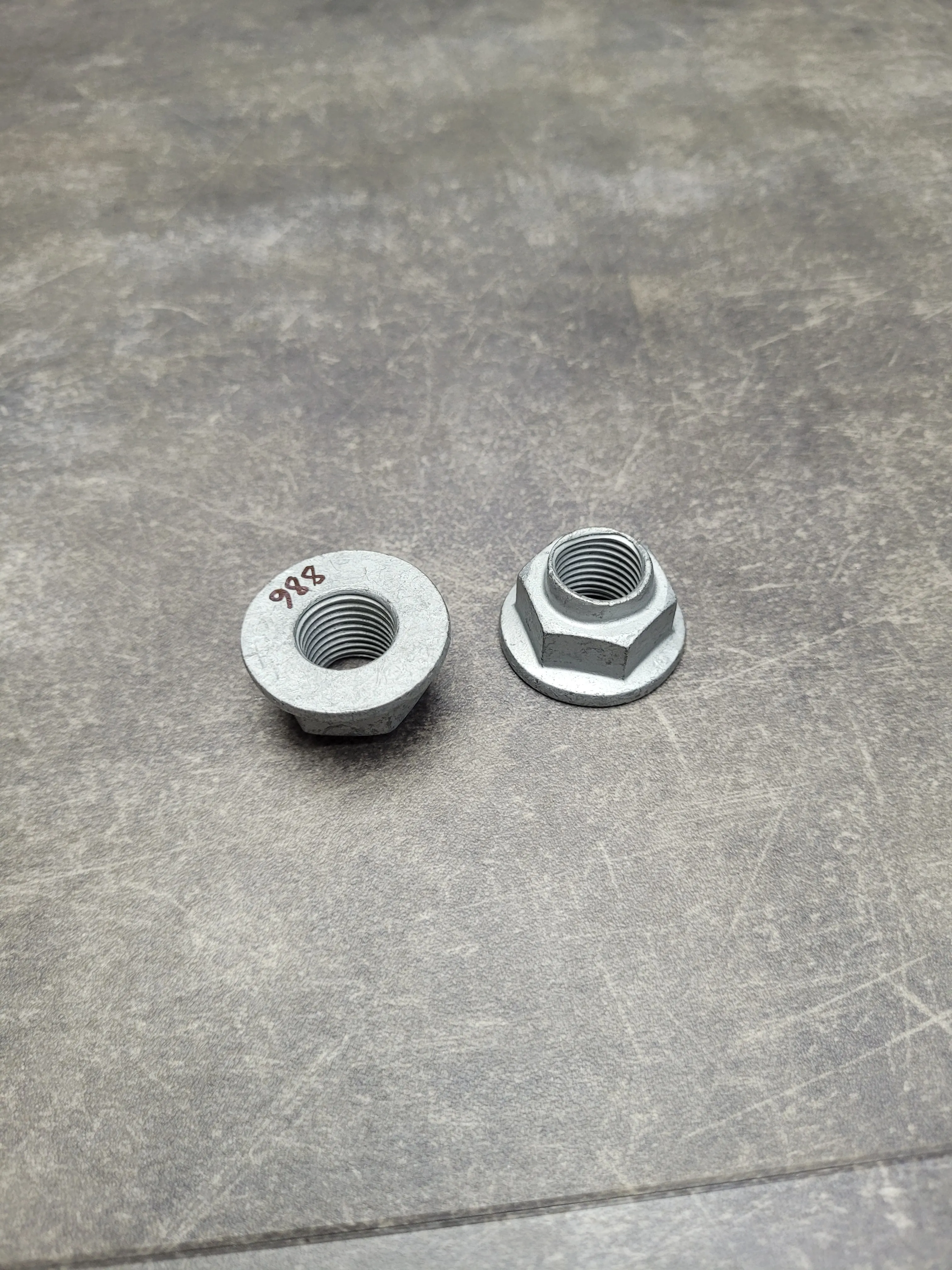 Гайка M14X1,5-10 ZNS3 (14-6)