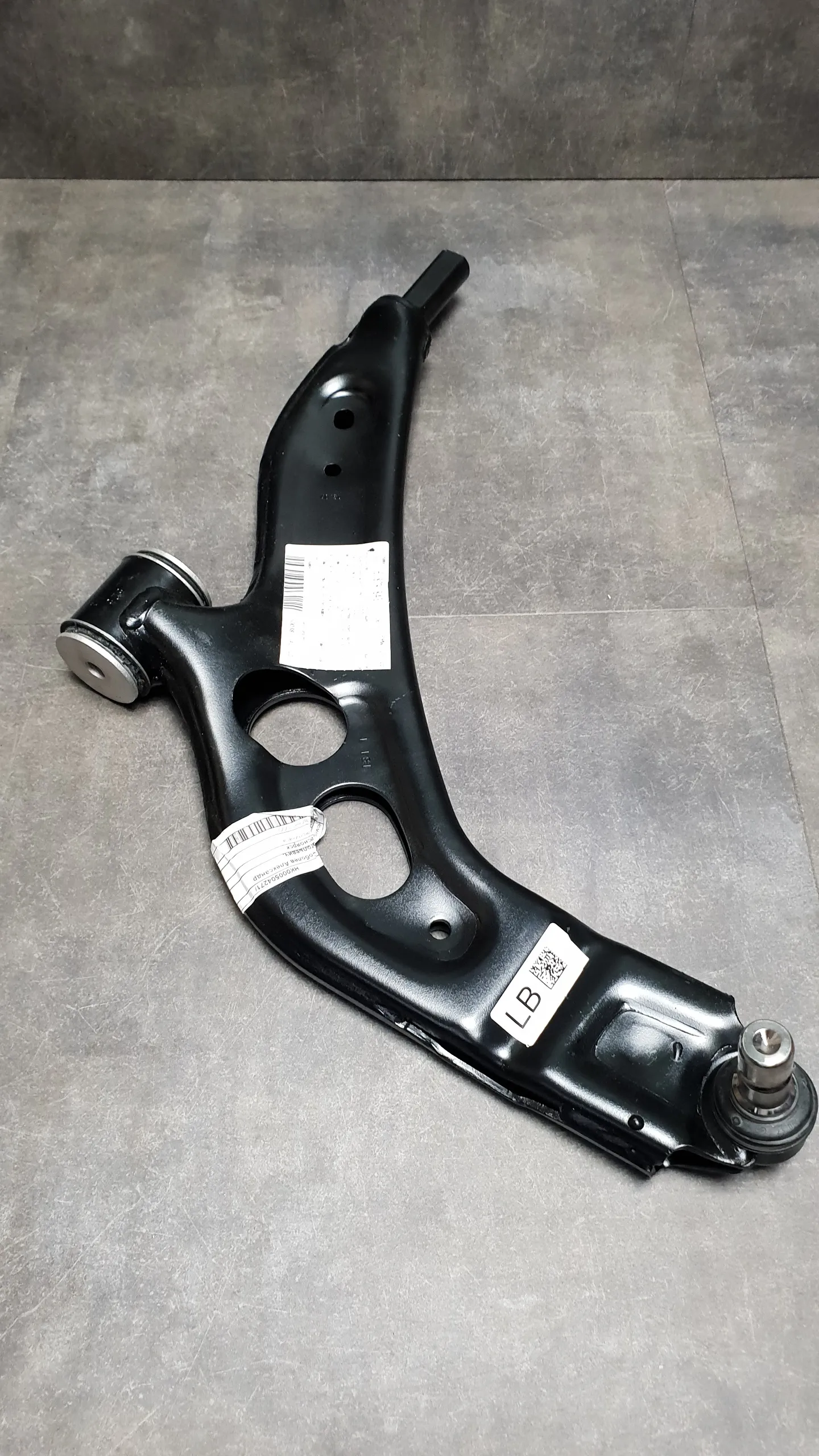 Рычаг подвески передней поперечный F40,F45,F46,F48,F39 (L)