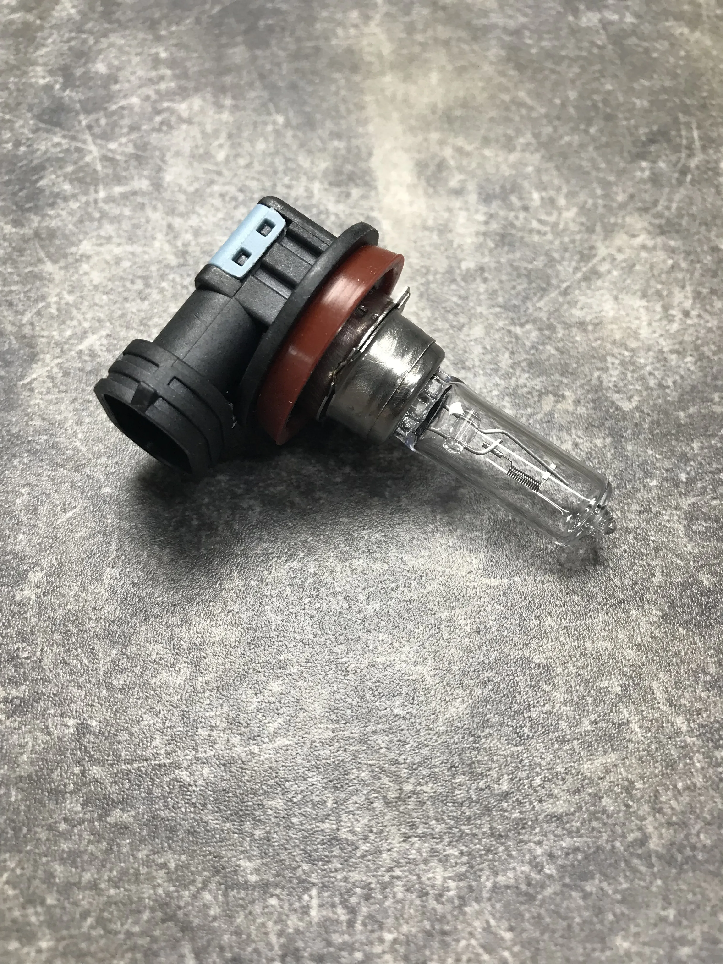 Лампа H9 12V (65W) Day&Night, MS820977