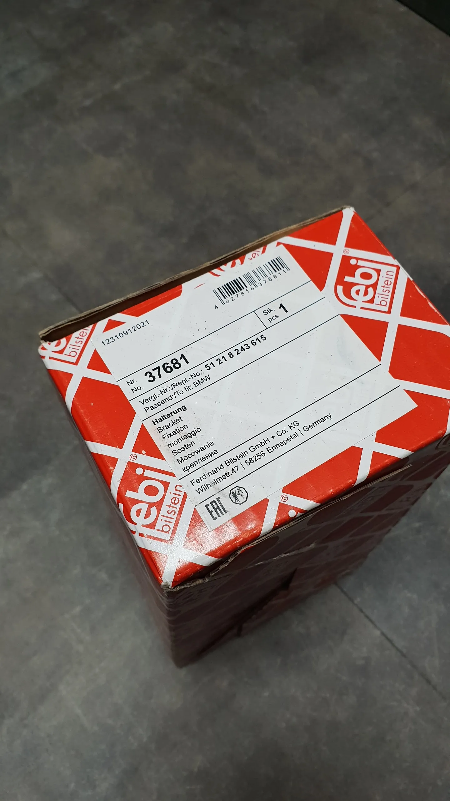 Рамка ручки двери наружней E53 (внутрення часть) передней L