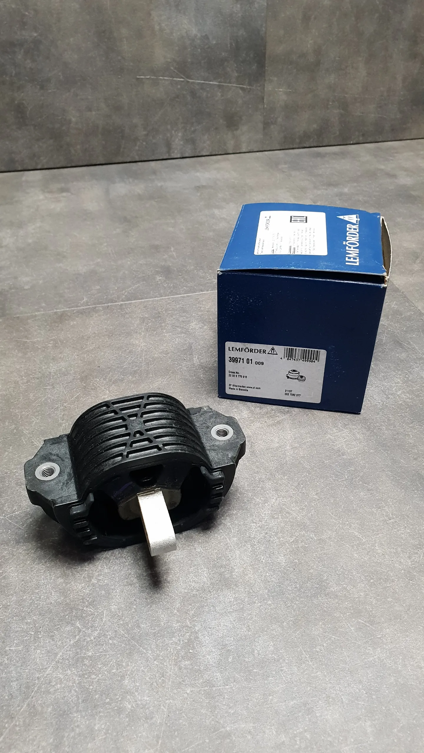 Опора (подушка) АКПП F10,F11[N52N,N53], F01[N54]