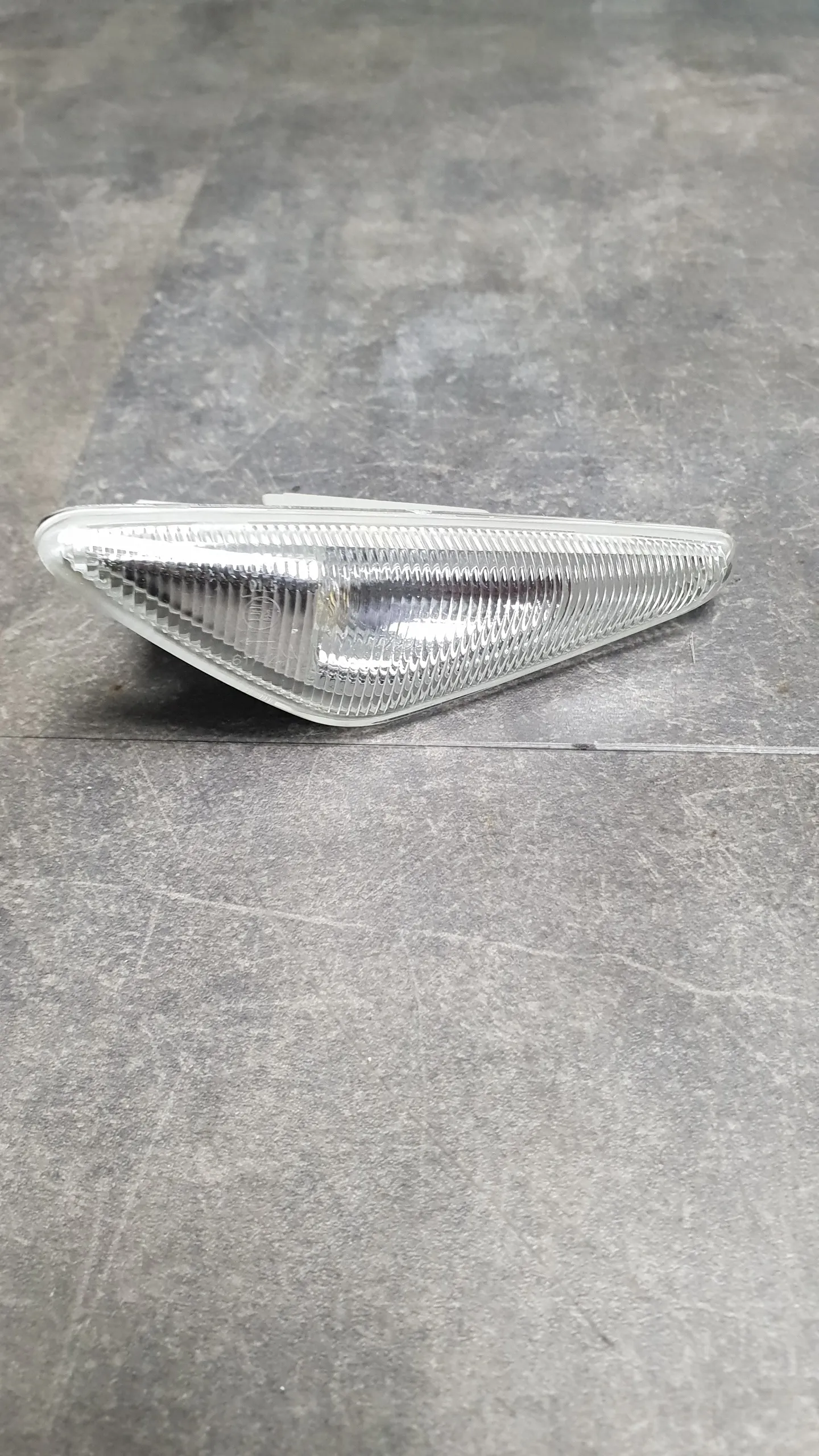 Повторитель указателя поворота на крыло E70,E71,F25 L