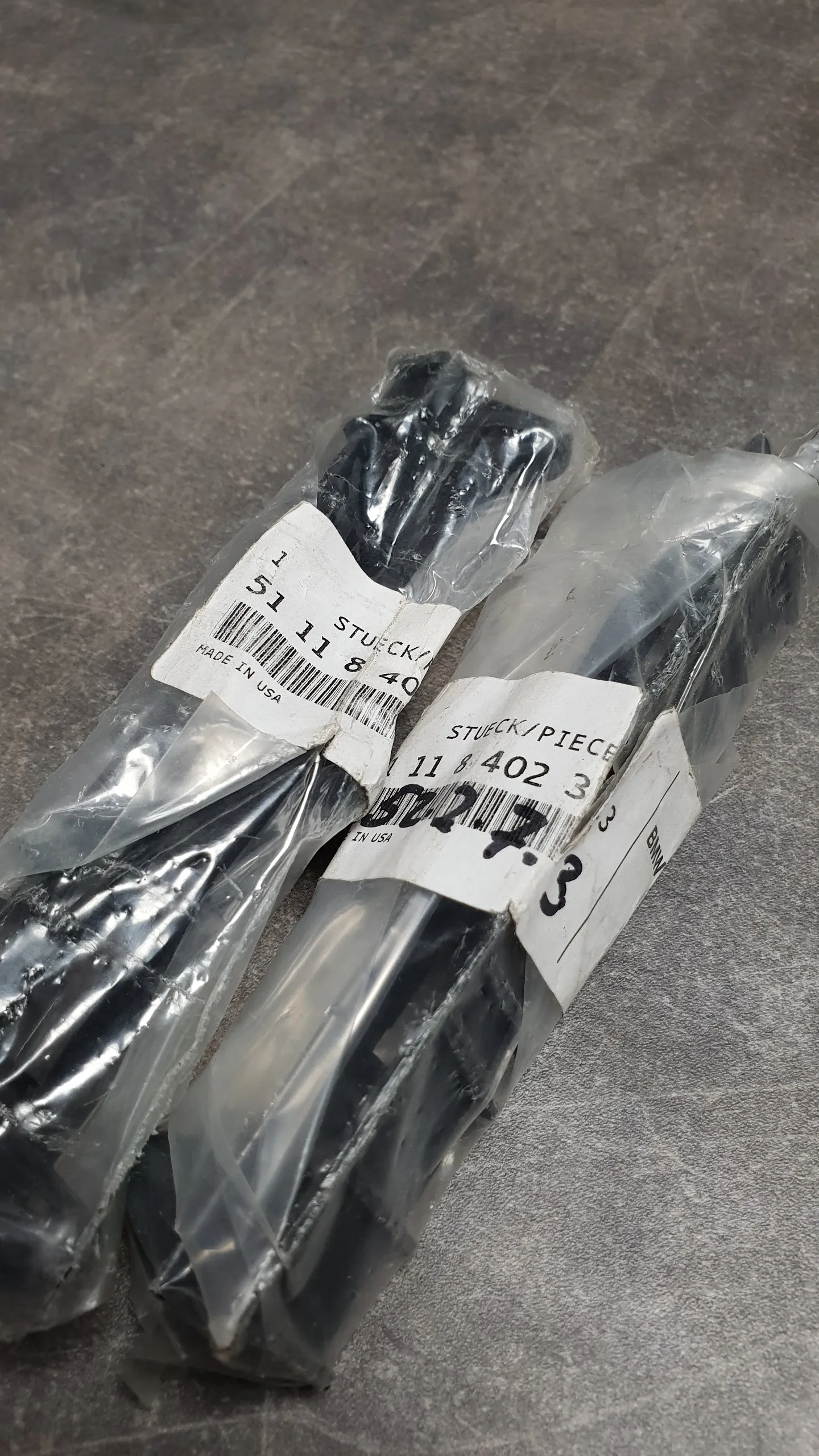 Кронштейн крепления переднего бампера E53 [дорест, до 10.2003] (L/R)