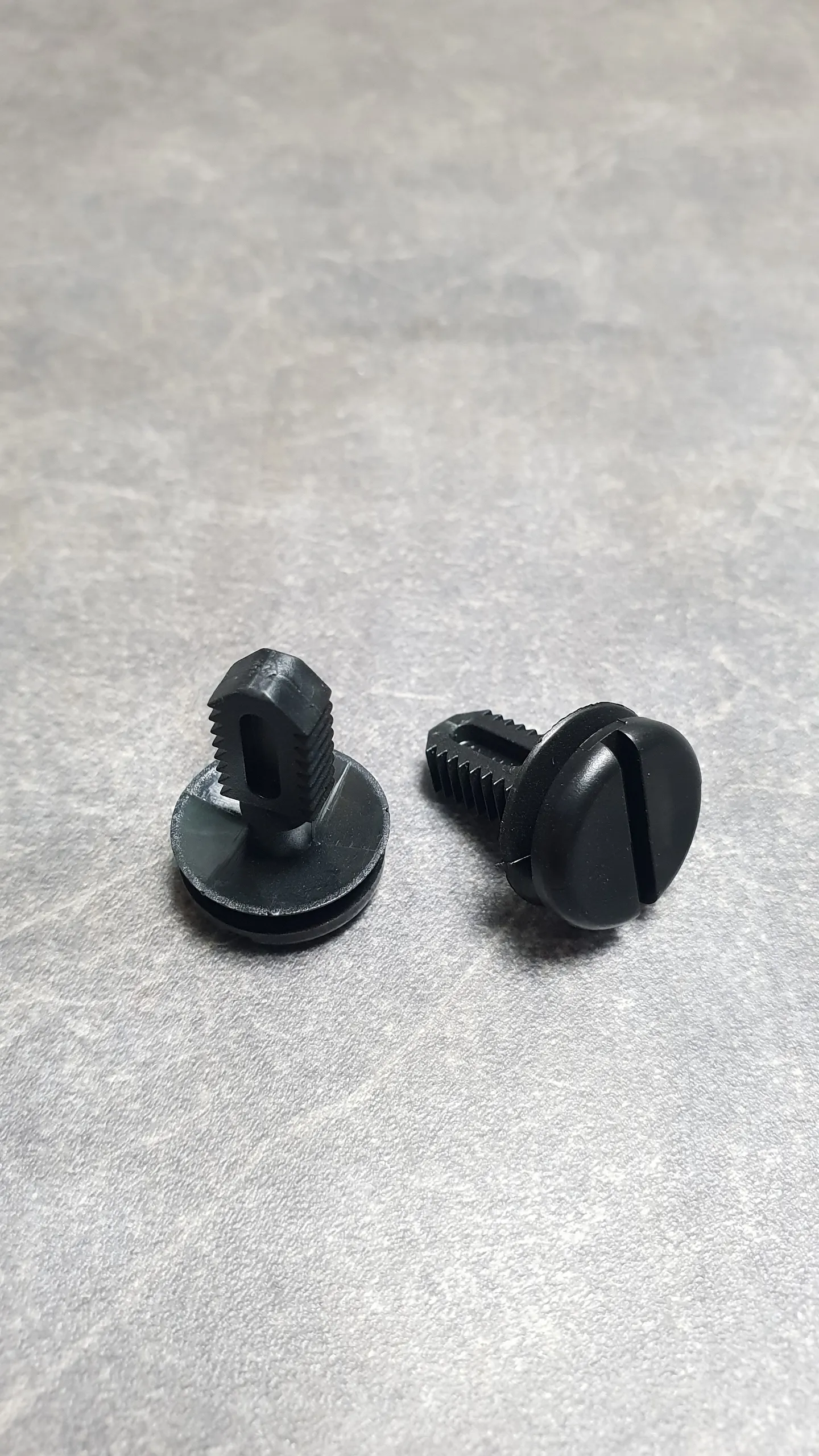 Клипса обшивки багажника E30,E36,E60,E32 (2-17)