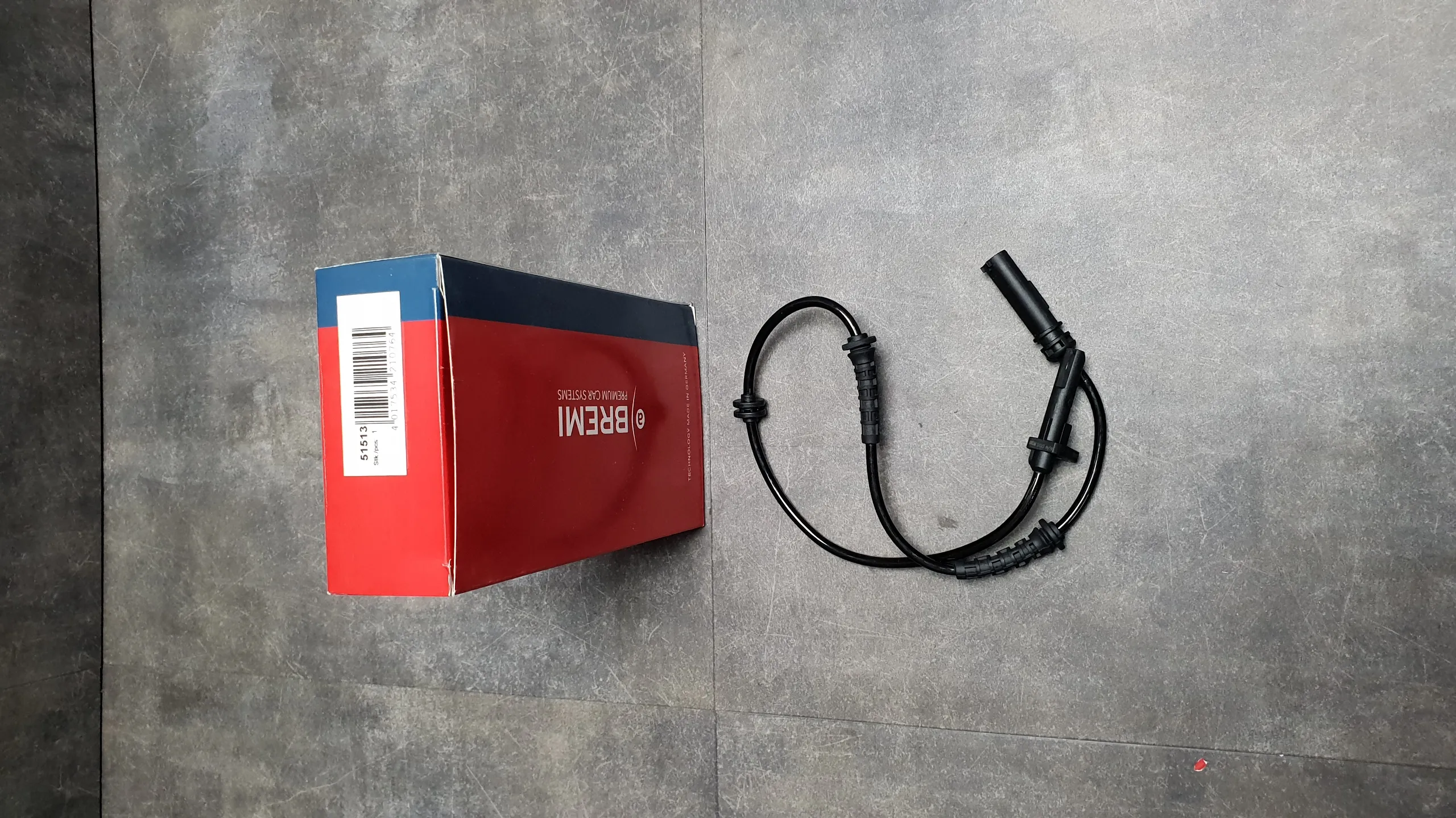 Датчик ABS задний F10,F06,F12