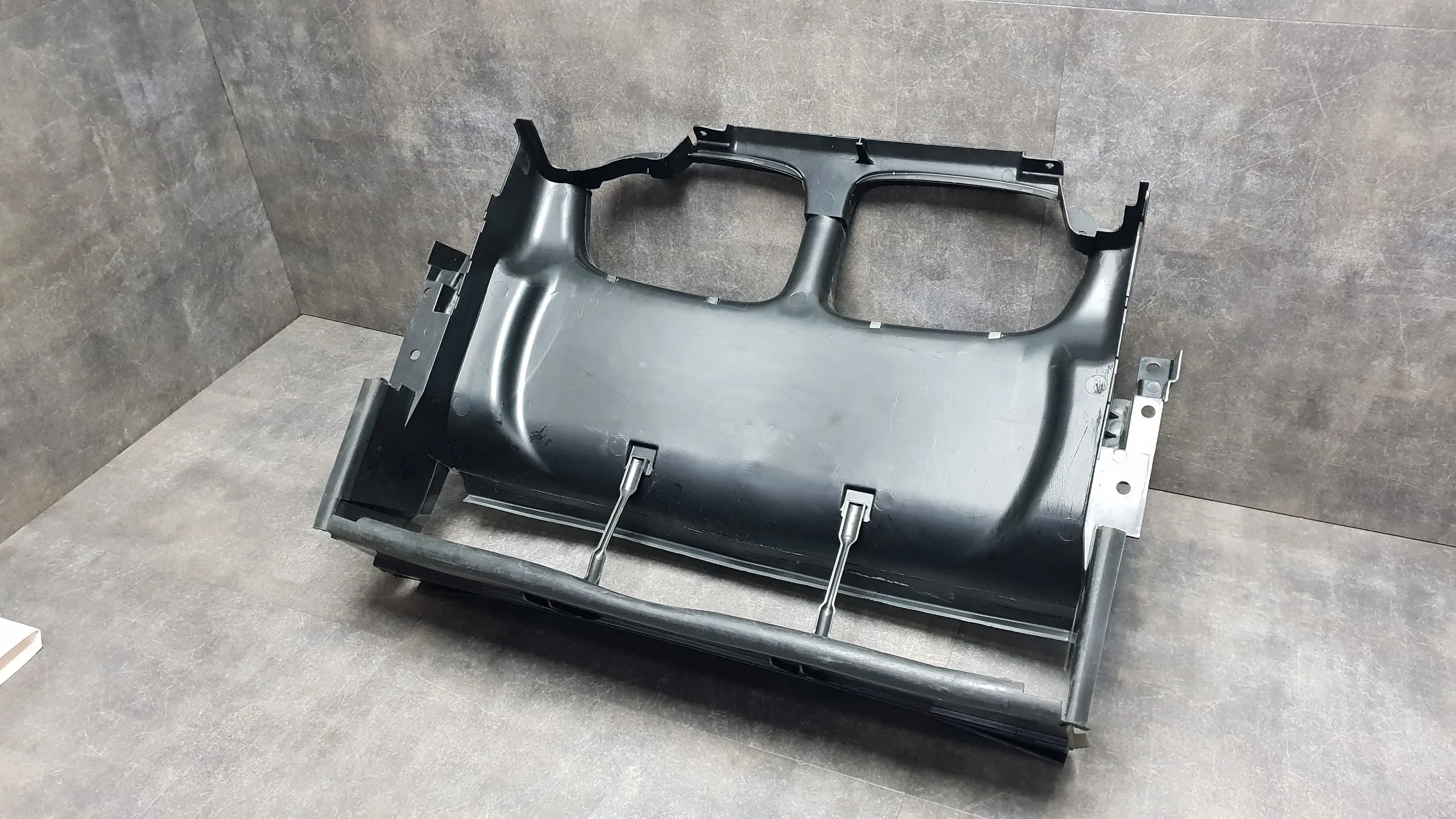 Воздуховод (диффузор) радиатора кондиционера Е46