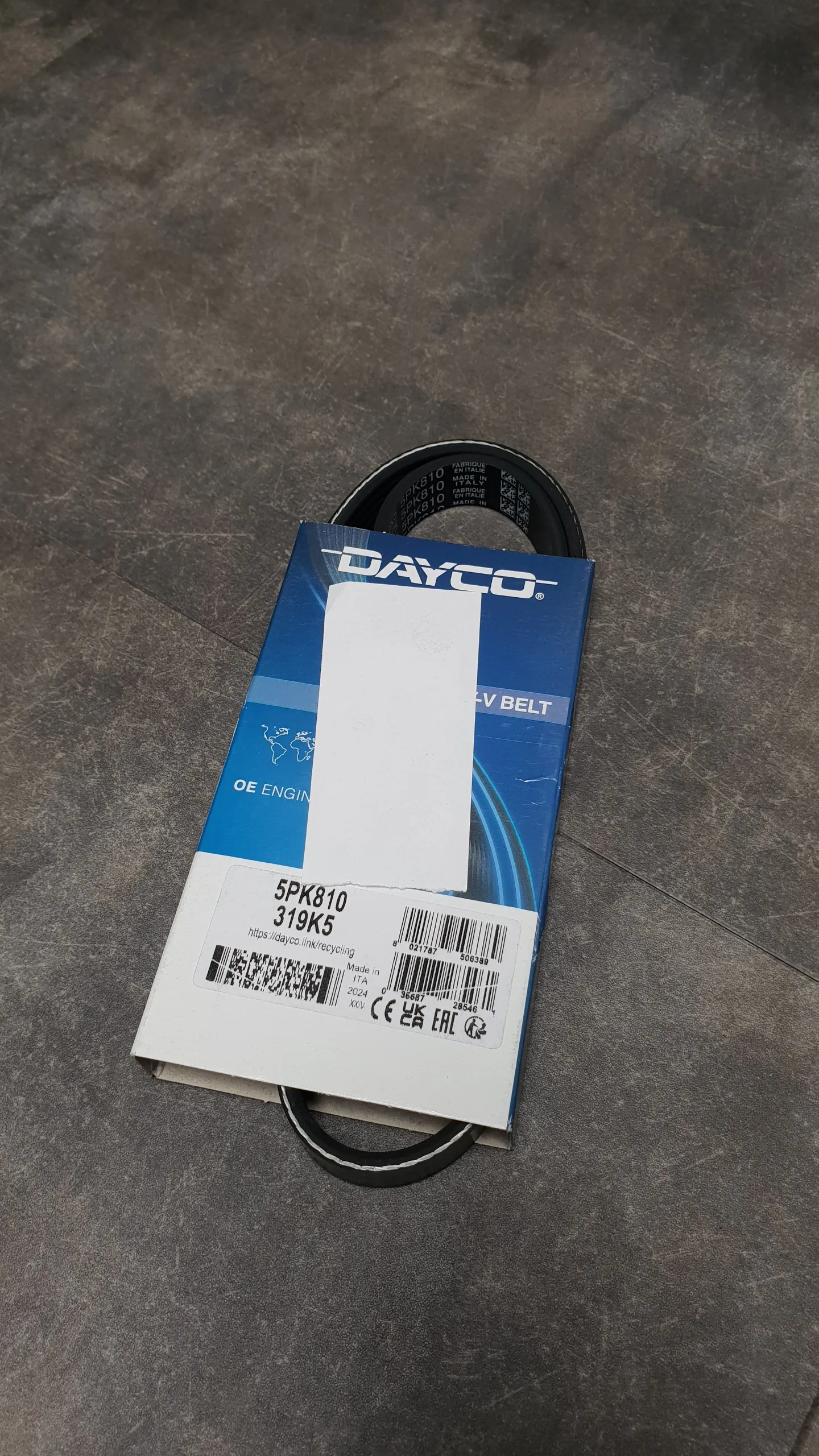 Ремень кондиционера M57 E46,E39,E38,X5 E53 [дизель, 5PK810]