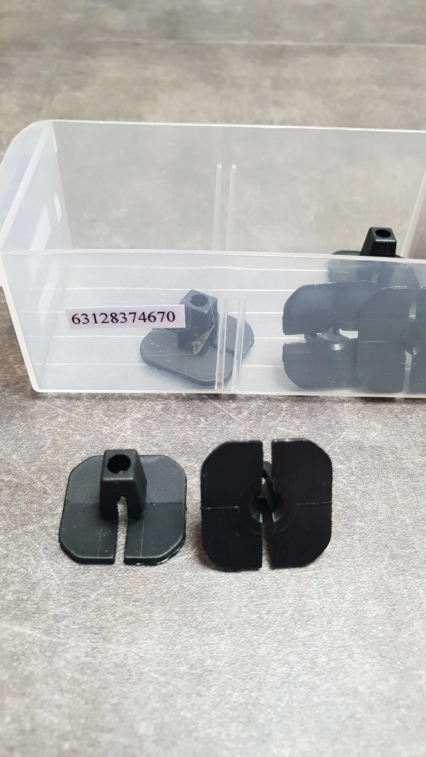 Клипса крепления фары (на телевизор) [подходит вместо 51417000914] (3-1)