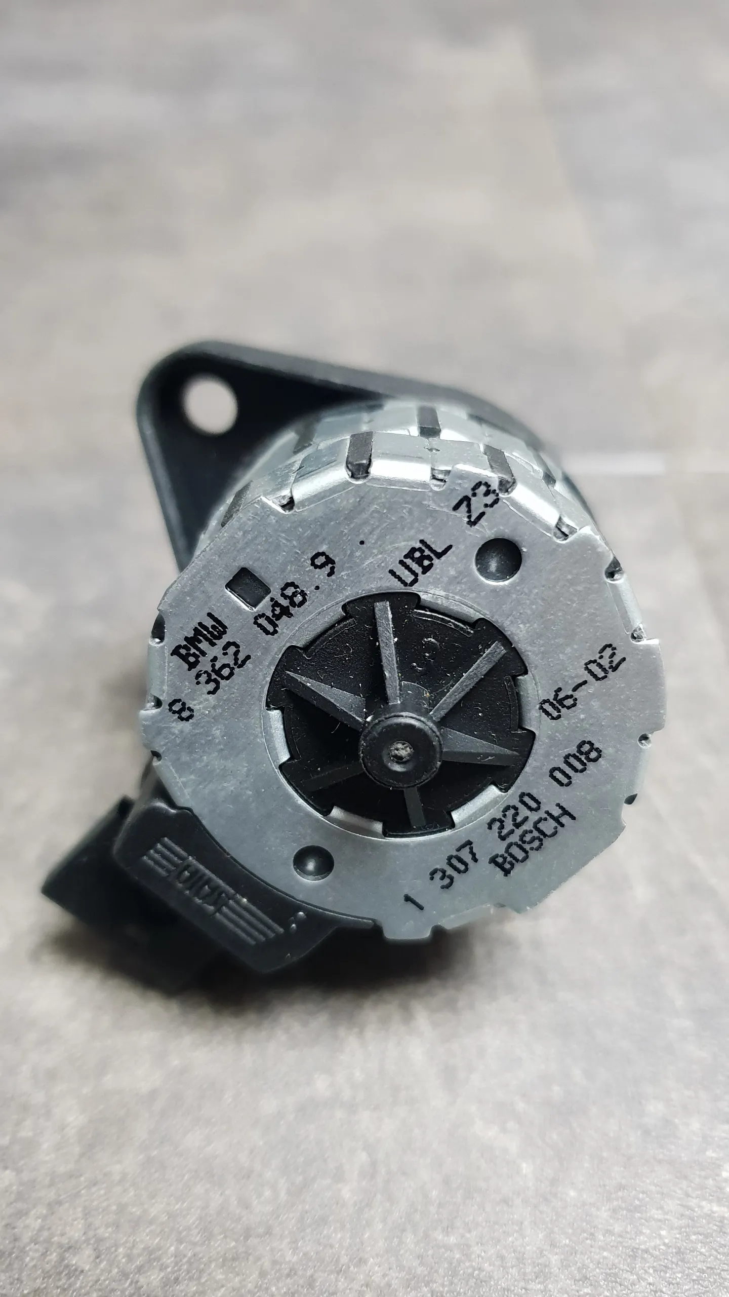 Регулятор угла наклона фар E39,E38,E53[дорест]