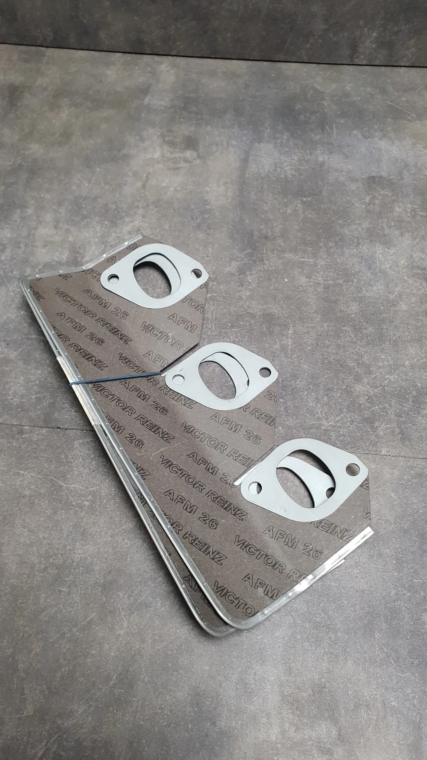 Прокладка коллектора выпускного M30 [E24,E34,E32]