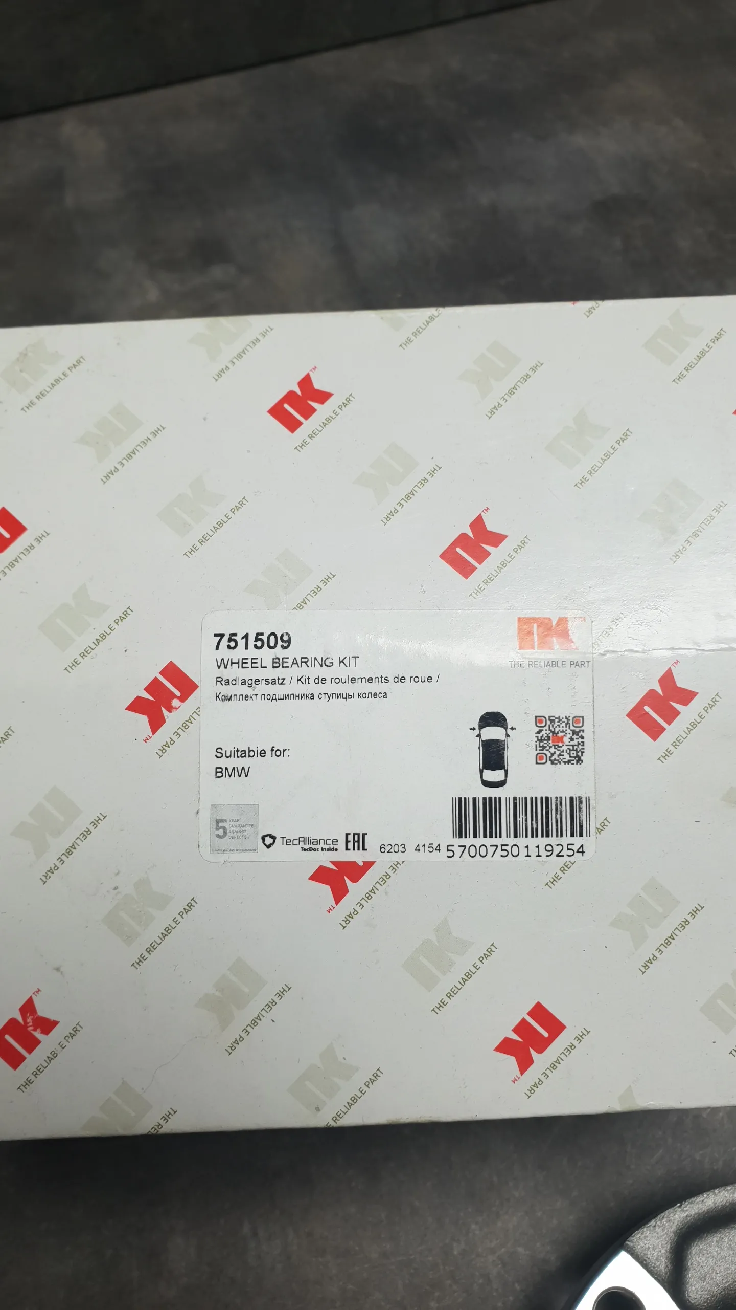 Подшипник ступицы перед E36,E46,E34,E32 со ступицей [диаметр 83, ЦО 72,4мм]