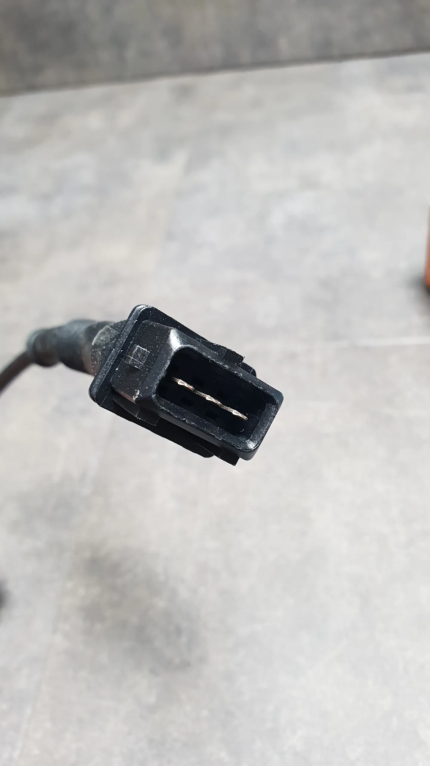 Датчик распредвала на впуске M52TU, M54 [ДПРВ] (длинный шнур)