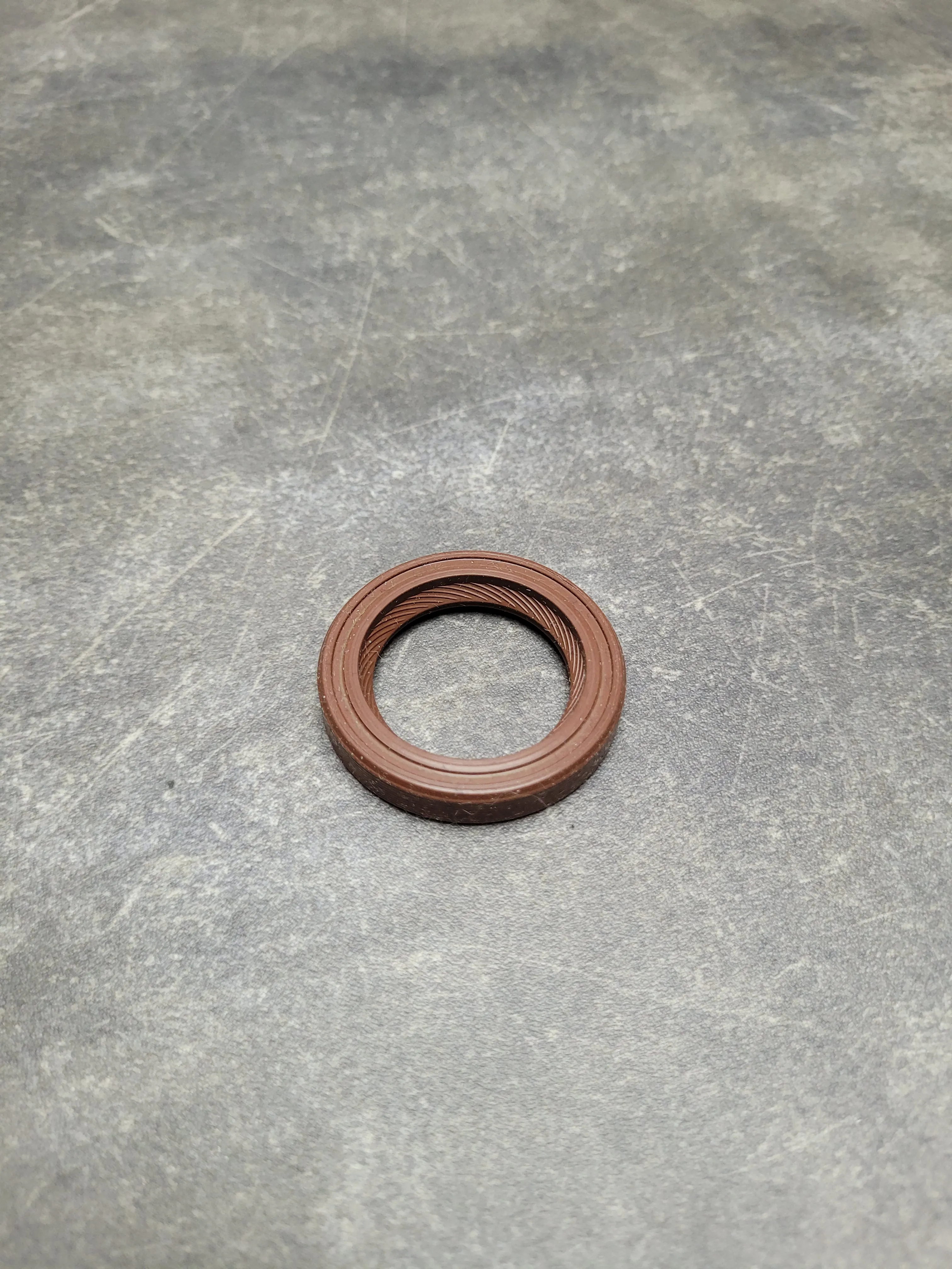 Сальник распредвала передний M30 [28x40x7]