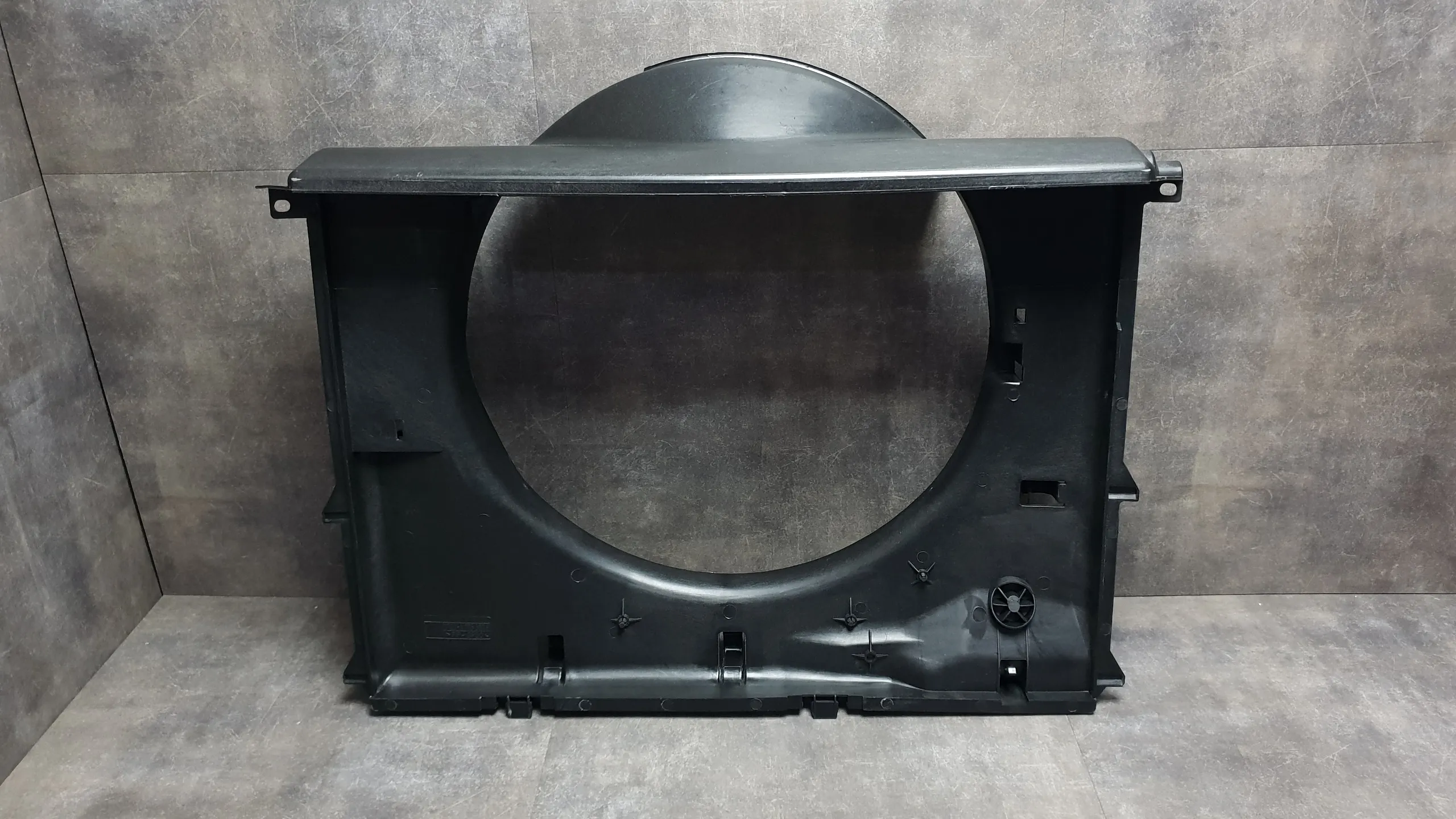 Воздуховод (диффузор) основного радиатора Е39 M52tu/M54