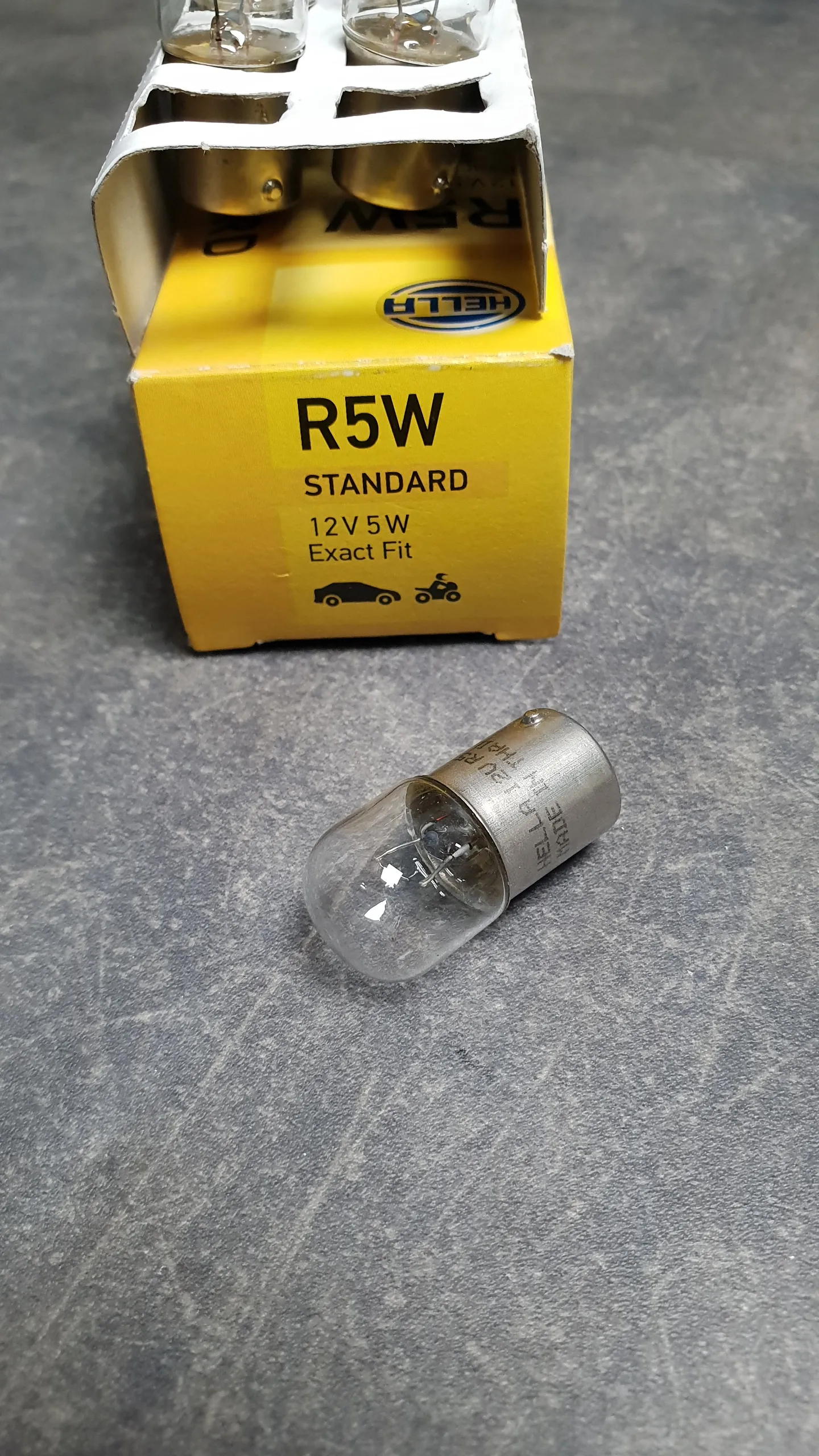 Лампа R5W (12V,5W,патрон BA15s)