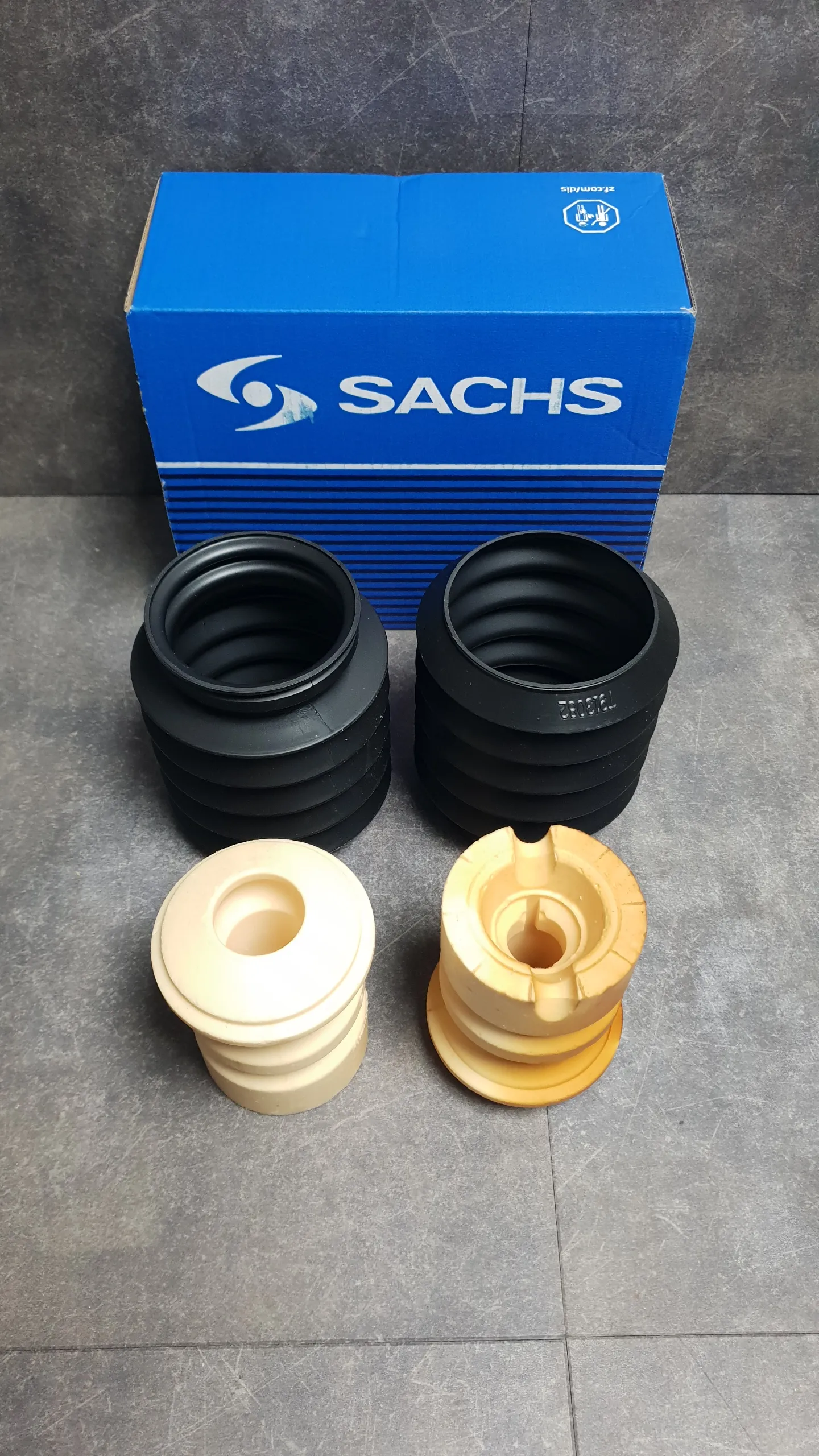 Комплект переднего амортизатора (пыльник+отбойник) E39,E60