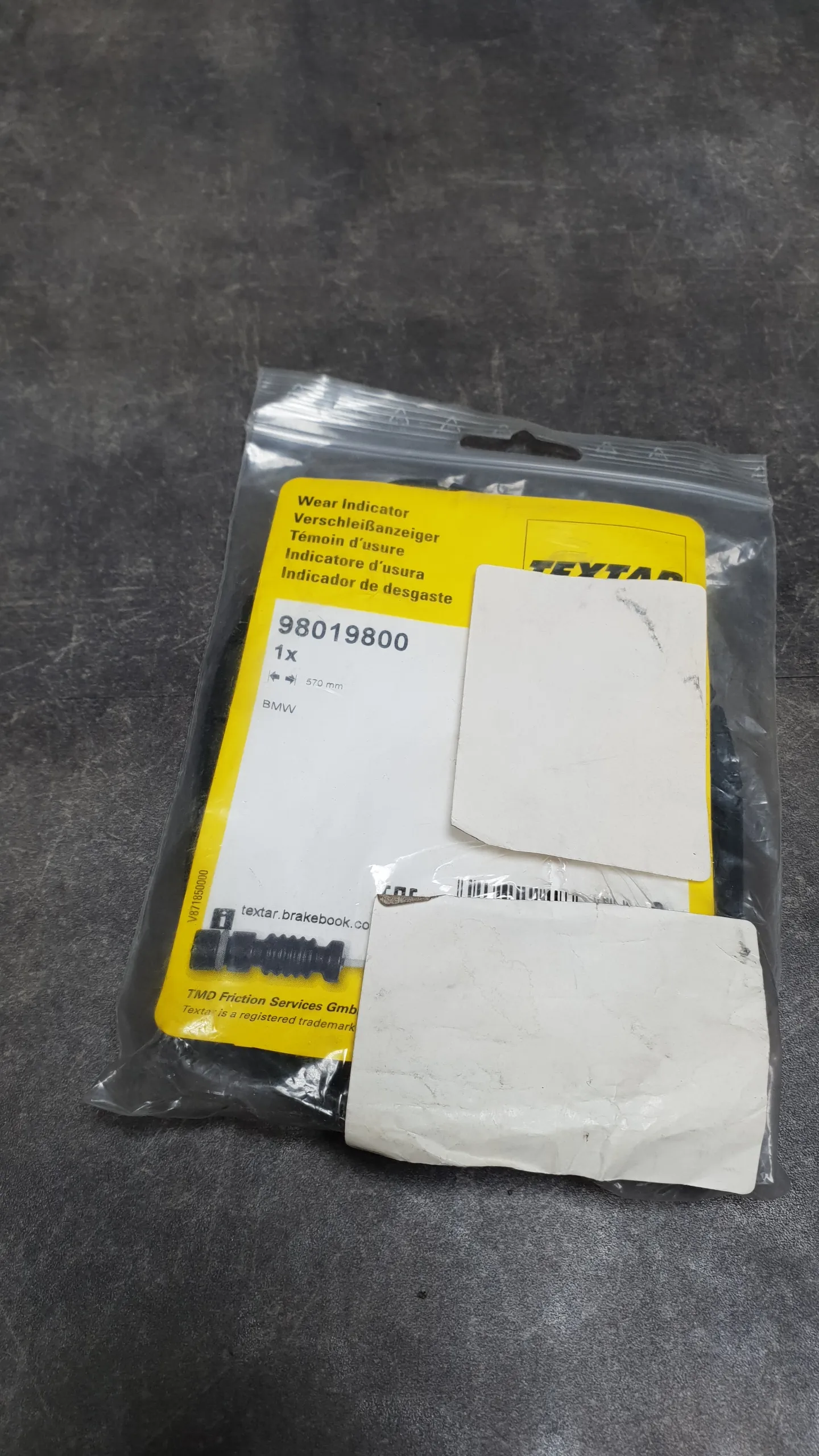 Датчик износа торм. колодок передн. E38