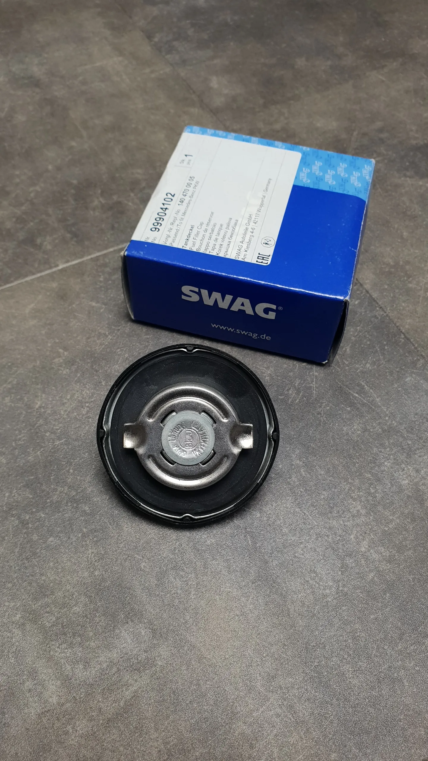 Крышка топливного бака E30,E36,E34,E38,E39(до 07.2001г.),E46(до 05.2001г.в.)