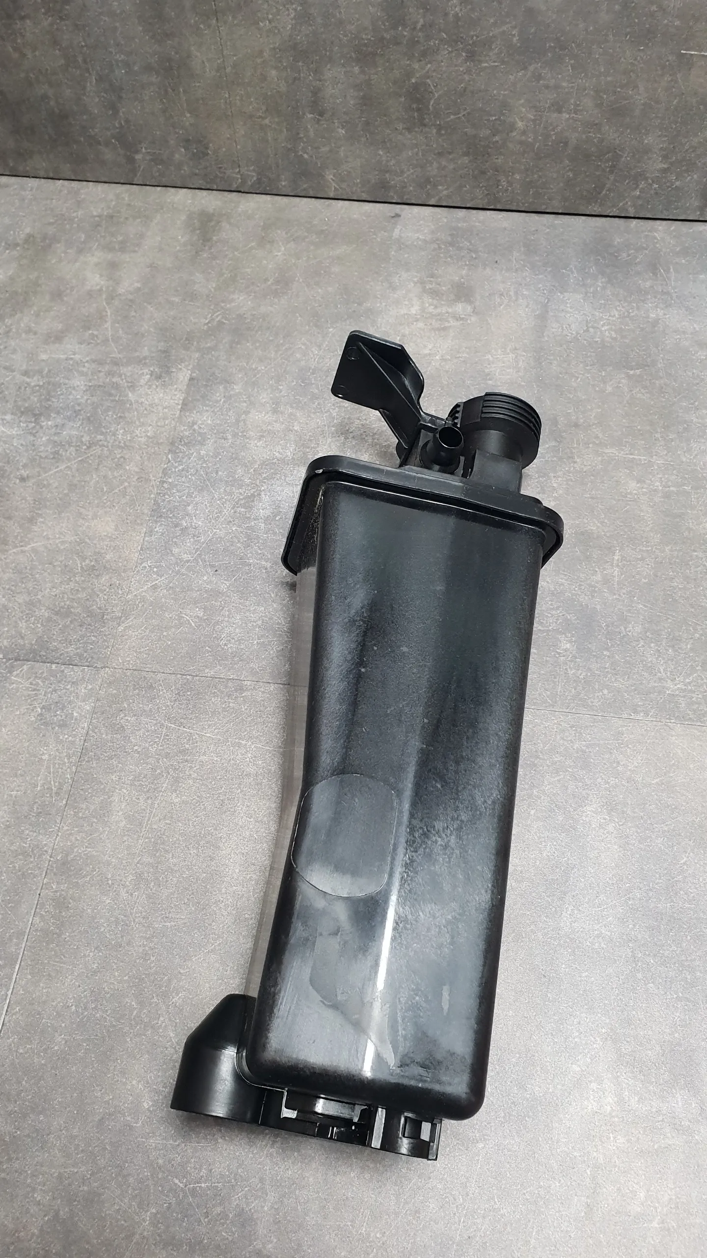 Бачок расширительный радиатора E46 [М43,M47,M57] X5 E53 [M57,M57N]