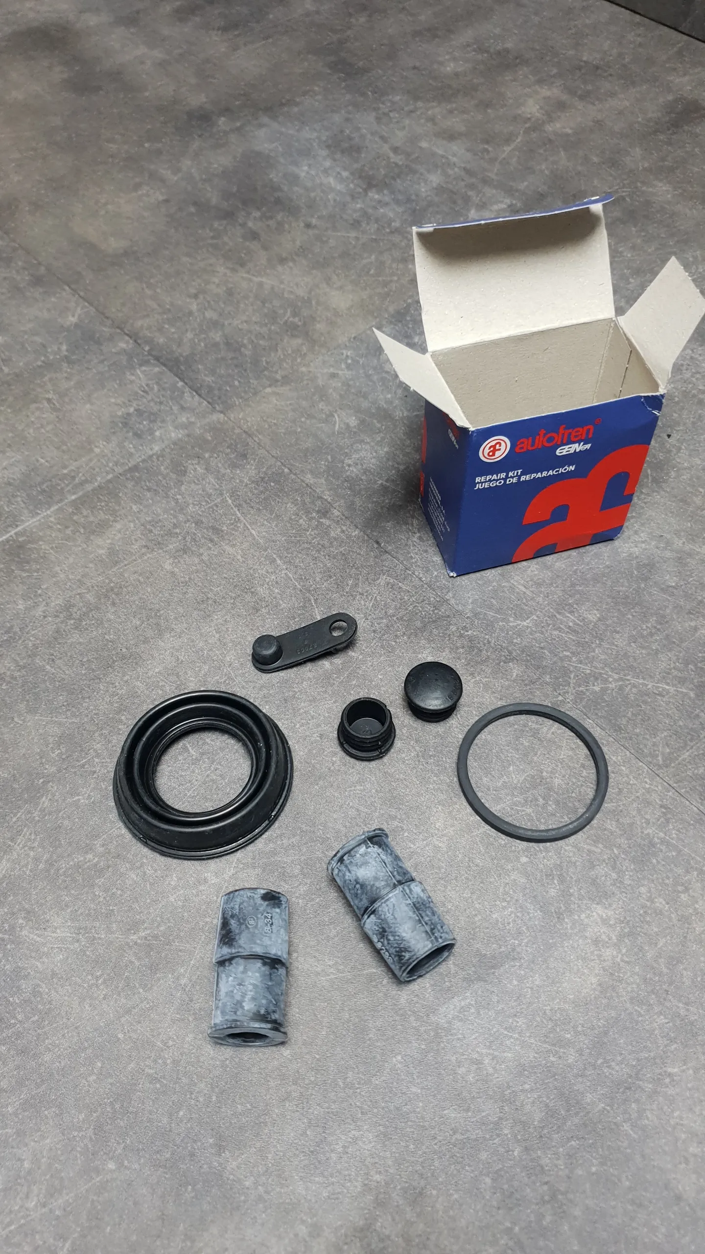 Ремонтный комплект суппорта заднего