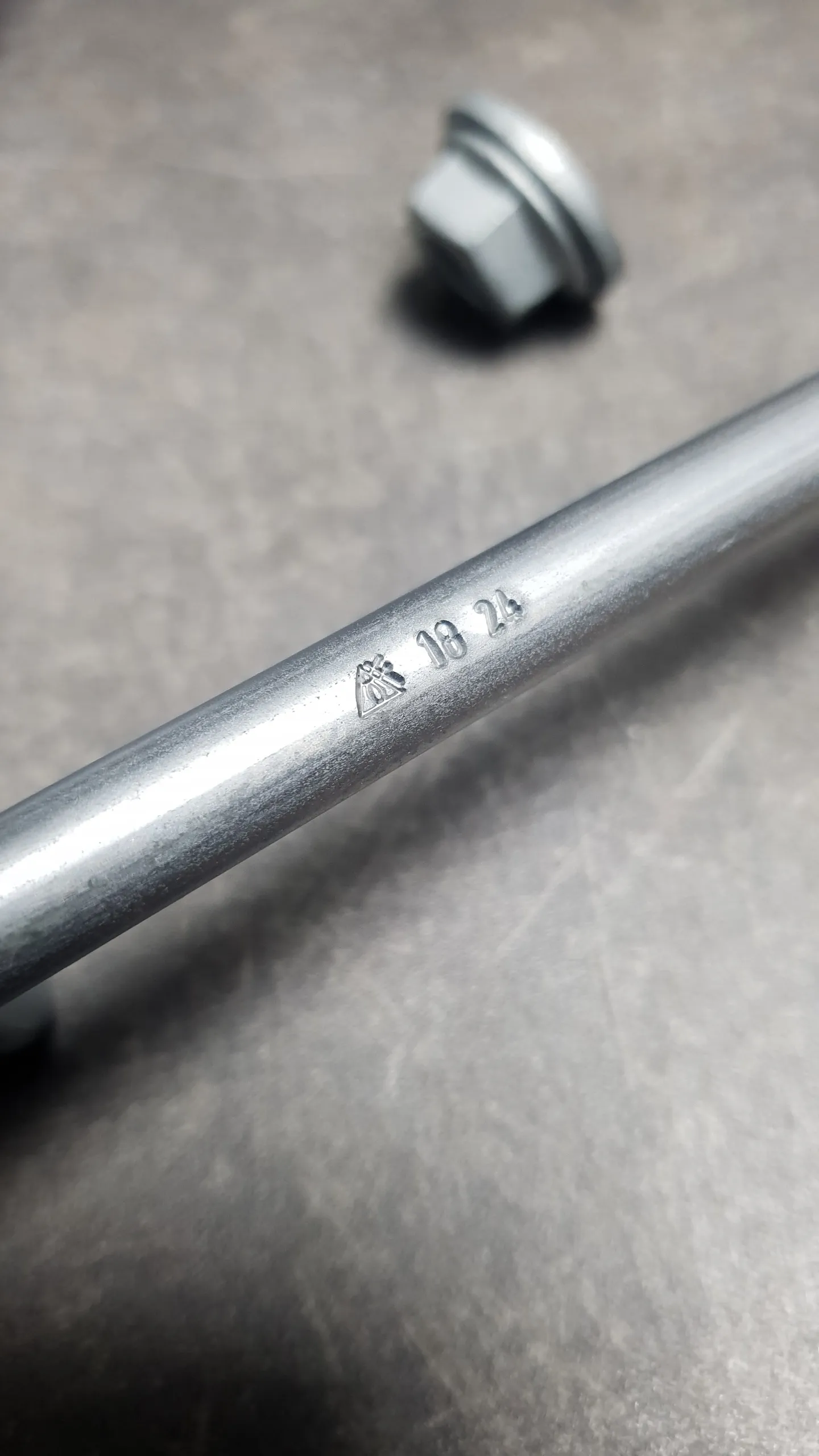 Стойка стабилизатора пер. E83 X3 (L) линк